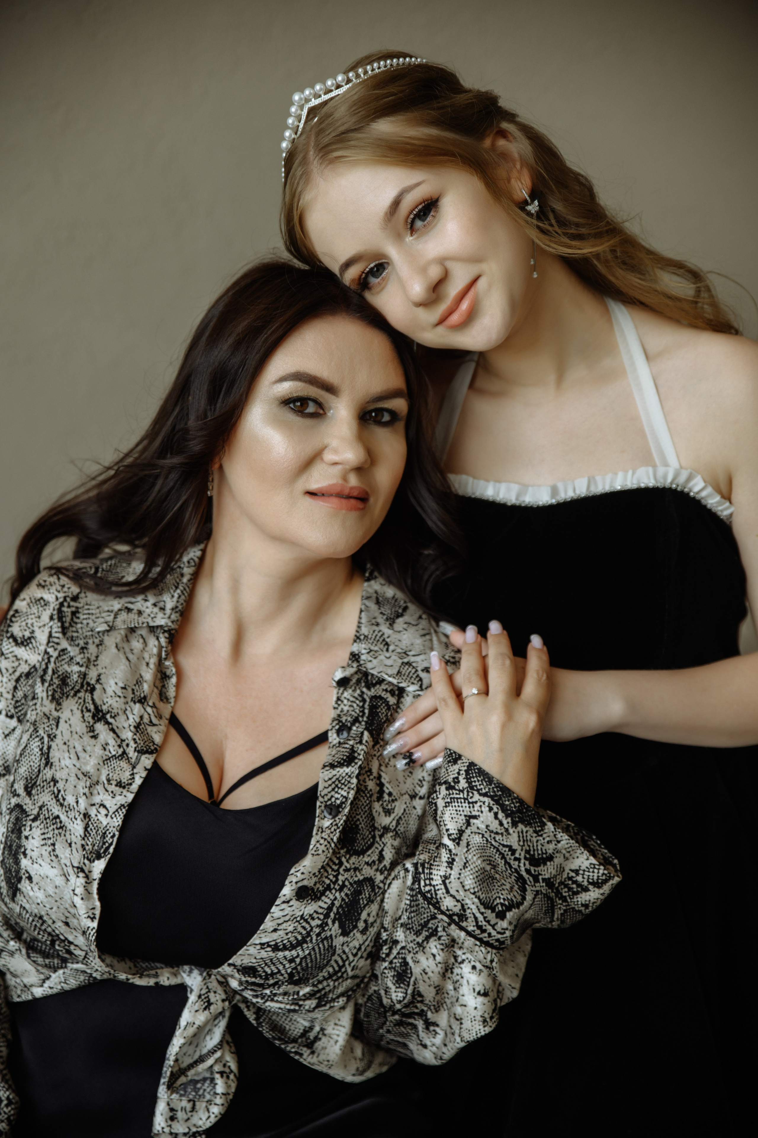 Фотограф Ярмишко Дарья. Выпускные фотокниги