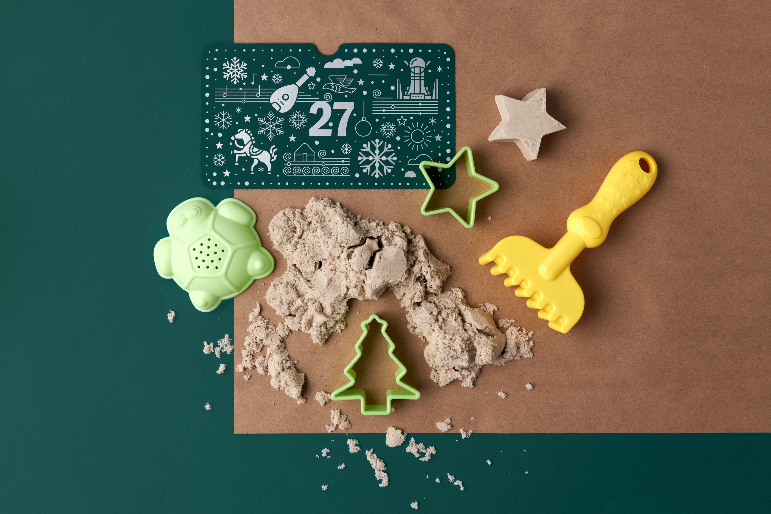 New Year's Advent calendar for BCG employees. Commercial photographer | Anton Ermakov