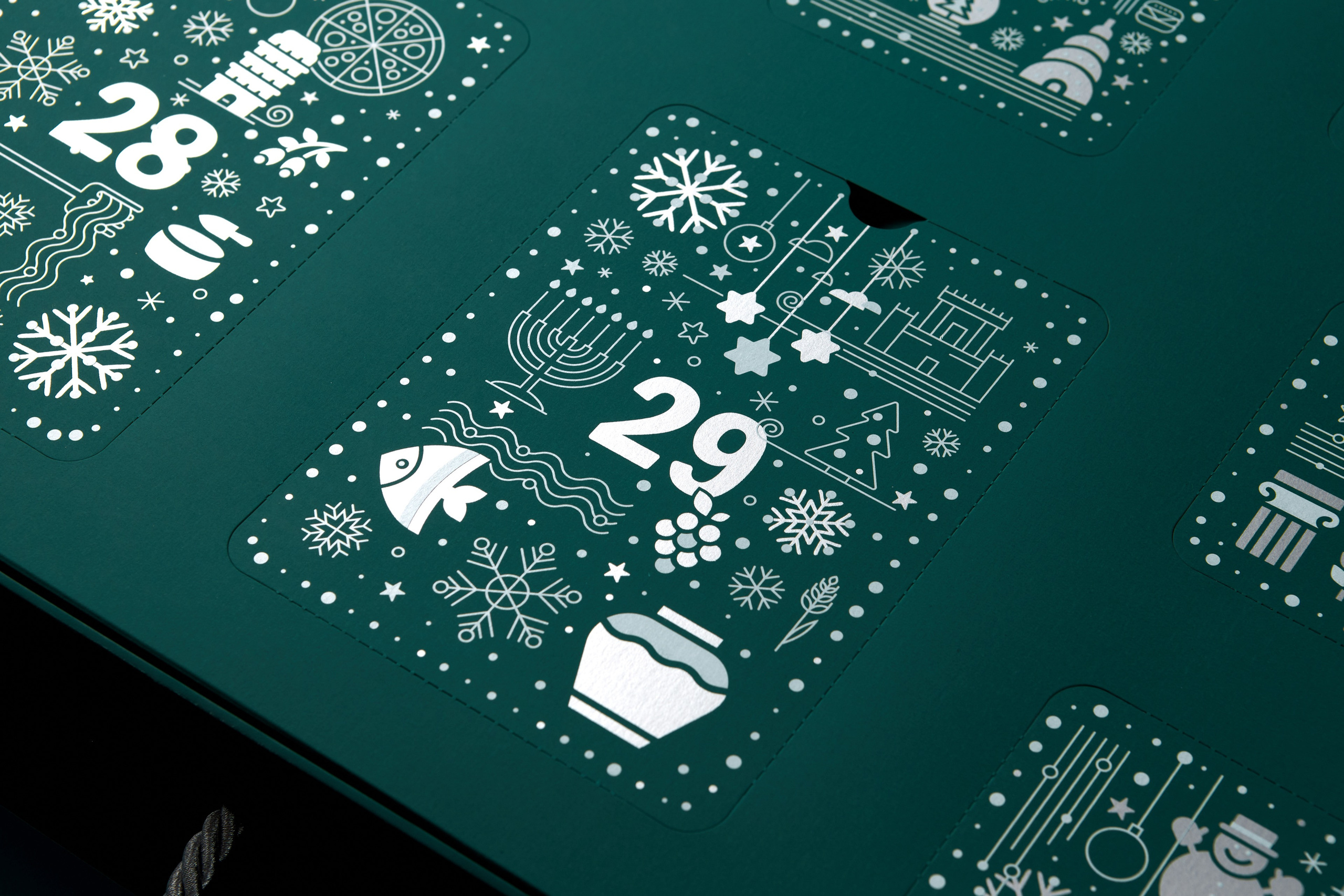 New Year's Advent calendar for BCG employees. Commercial photographer | Anton Ermakov