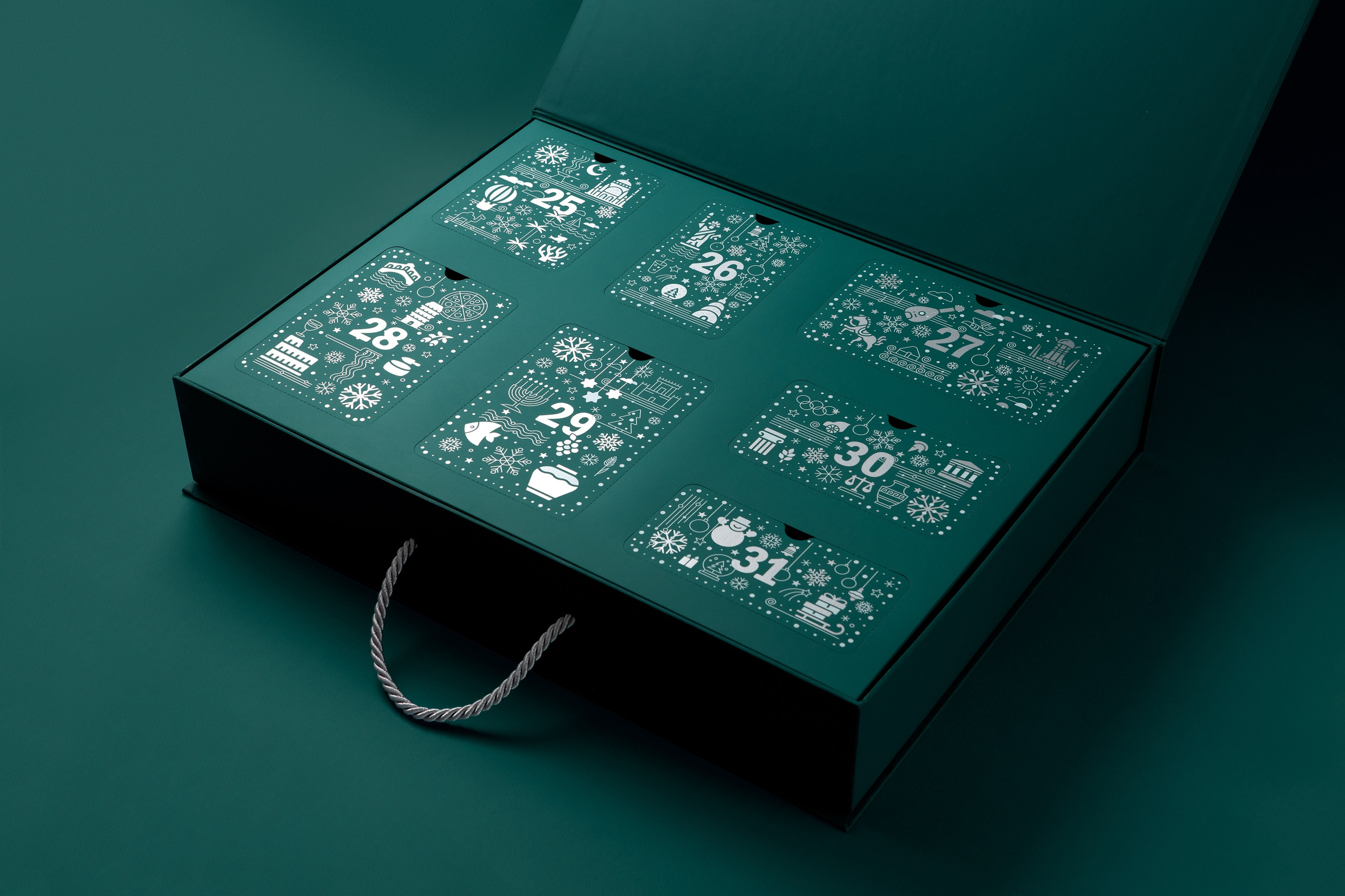New Year's Advent calendar for BCG employees. Commercial photographer | Anton Ermakov