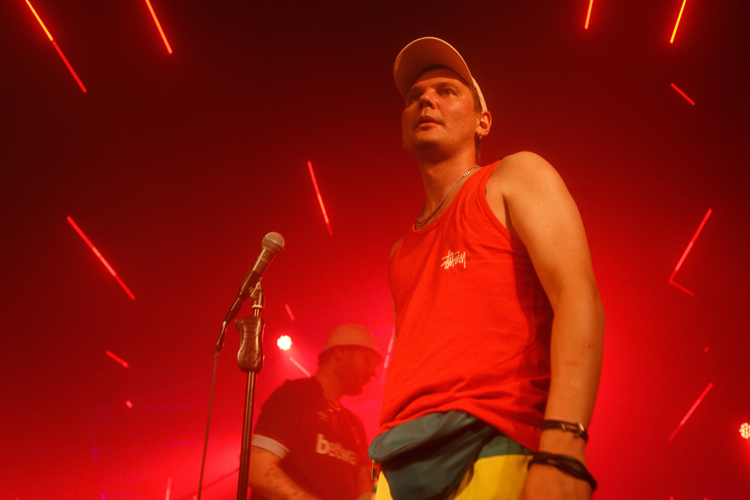 Performance of Puppies at Wild Mint Violet 2022. Commercial photographer | Anton Ermakov