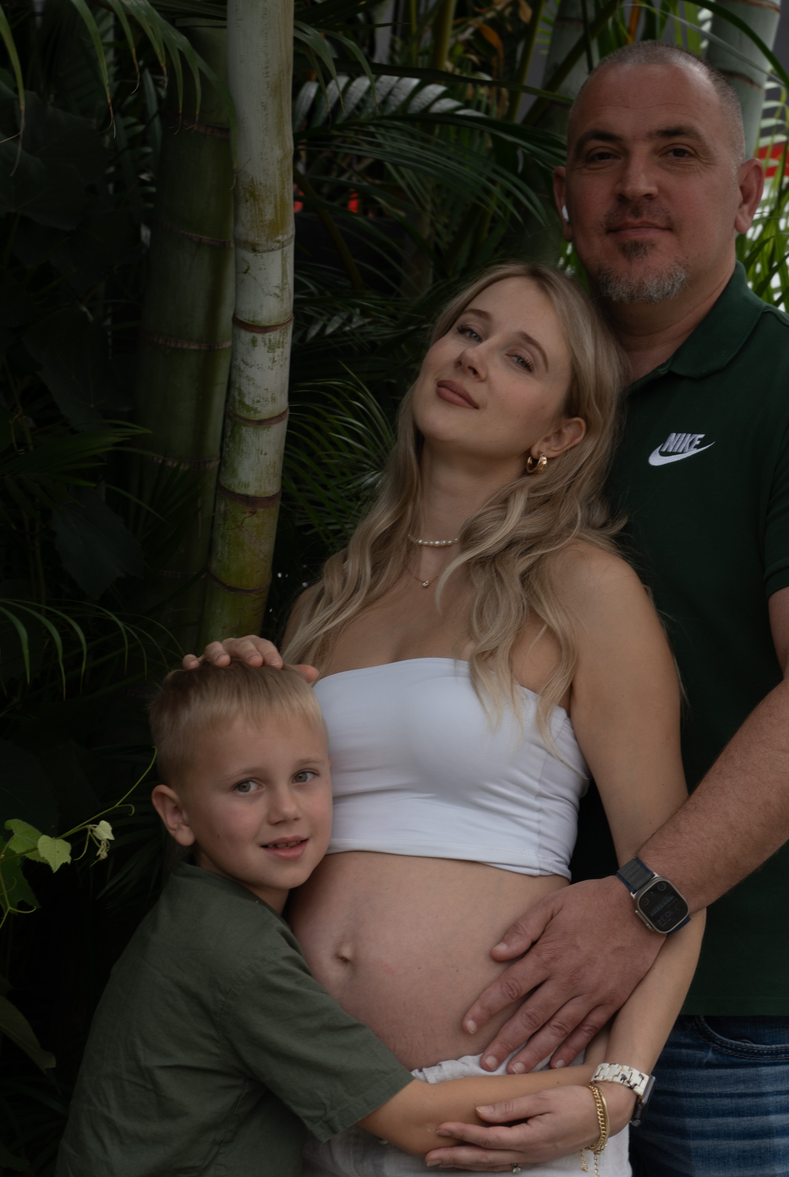 Sasha y «la familia / and the family». Wedding Photographer in Barcelona and Medellin