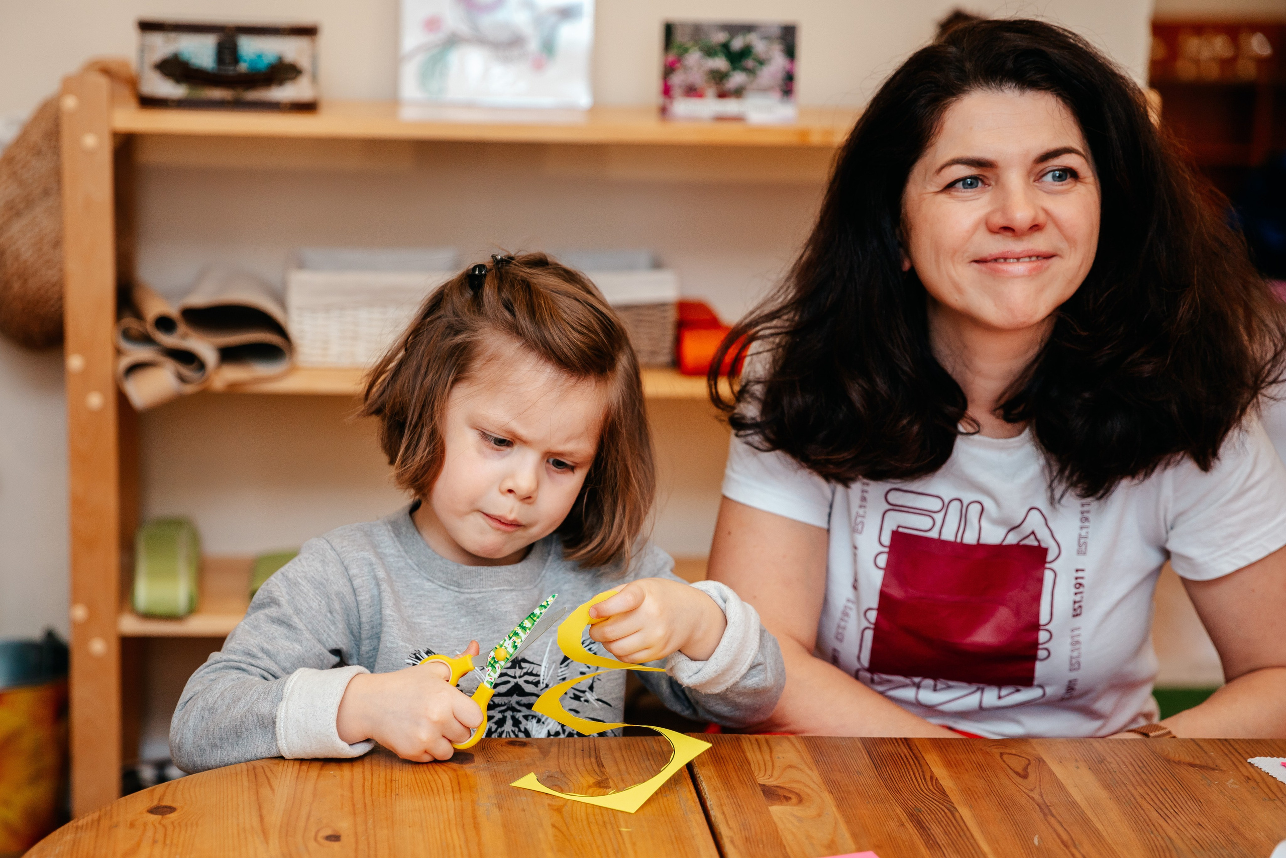 8 марта в Монтессори-саду. Семейный lifestyle фотограф в Санкт-Петербурге Людмила Пахомова