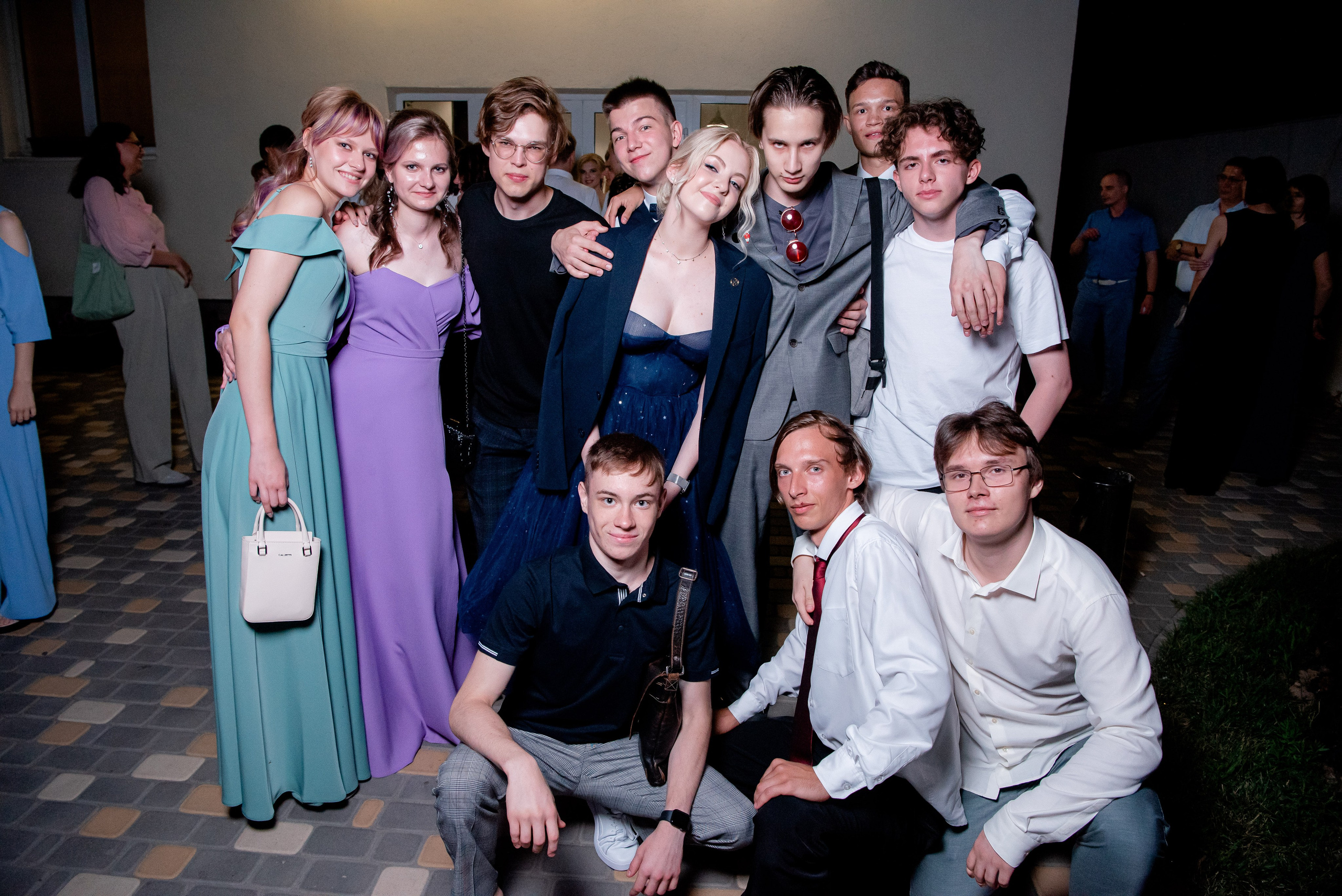 30 Школа. Вручение и Банкет. ДК Юбилейный и Банхоф. Фотограф в Волгограде и Волжском Александр Горбань