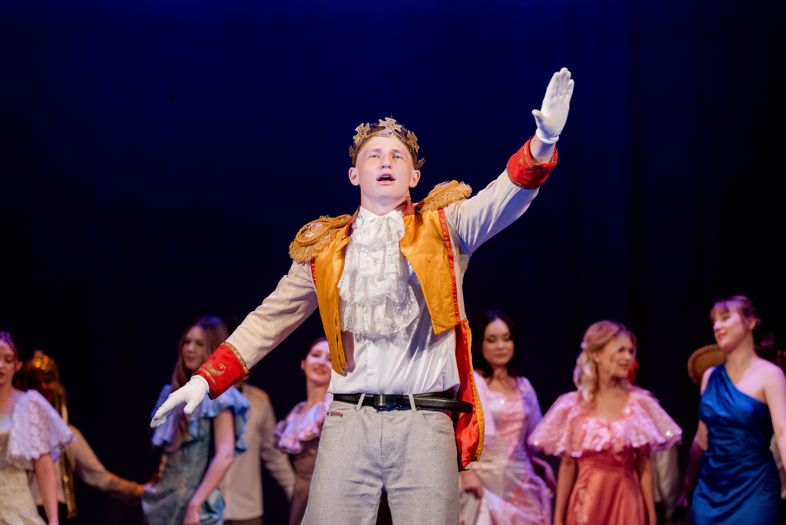 5 Лицей. Музкомедия. Хиллтон. Фотограф в Волгограде и Волжском Александр Горбань