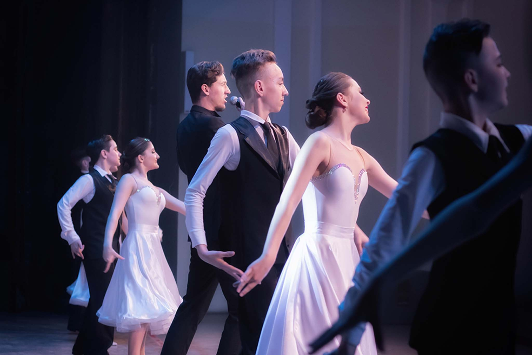 Выступление Анжелы и Руслана. Репортажный Фотограф