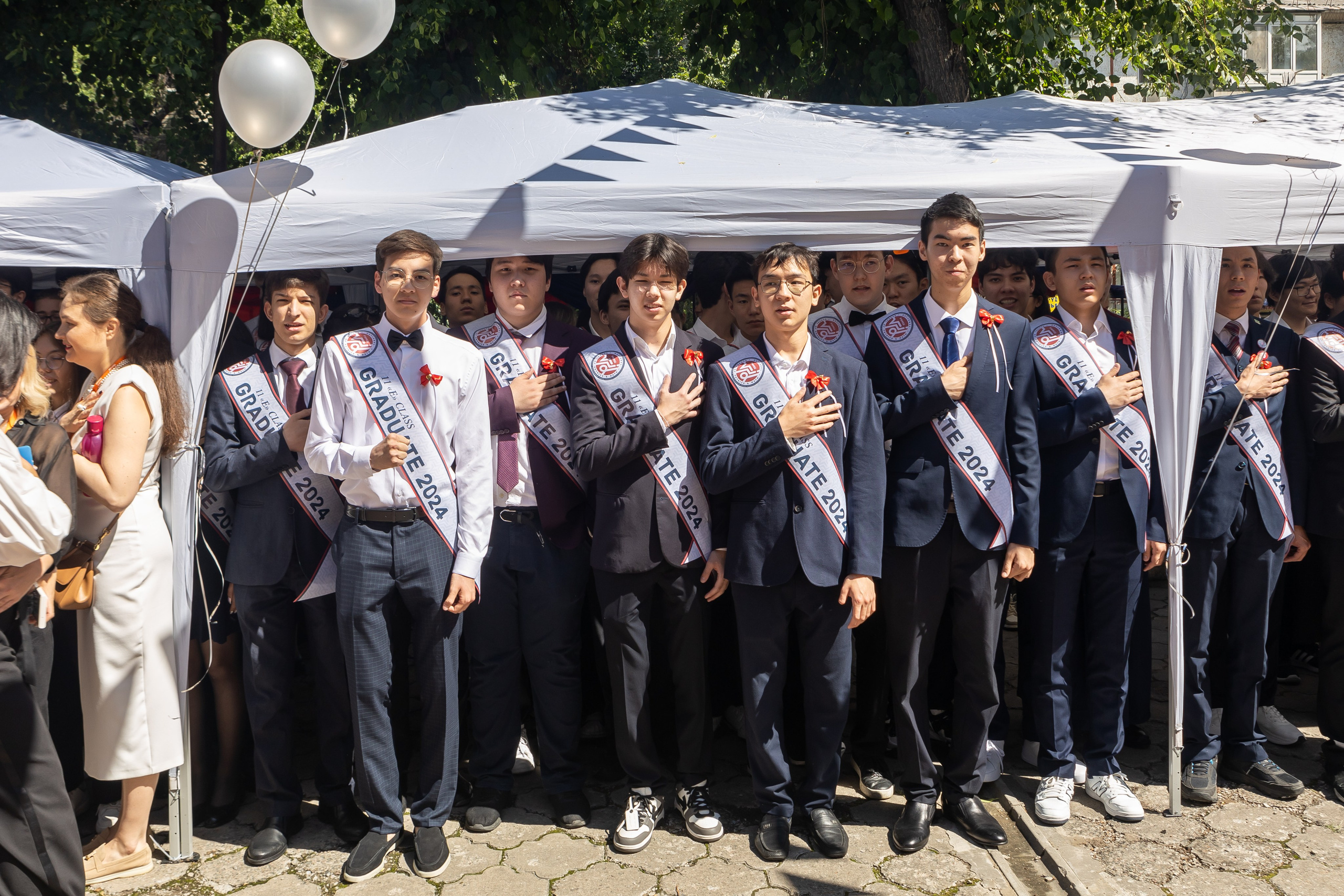 Вручениe | Линейка. Фото и видеосъемка в Алматы