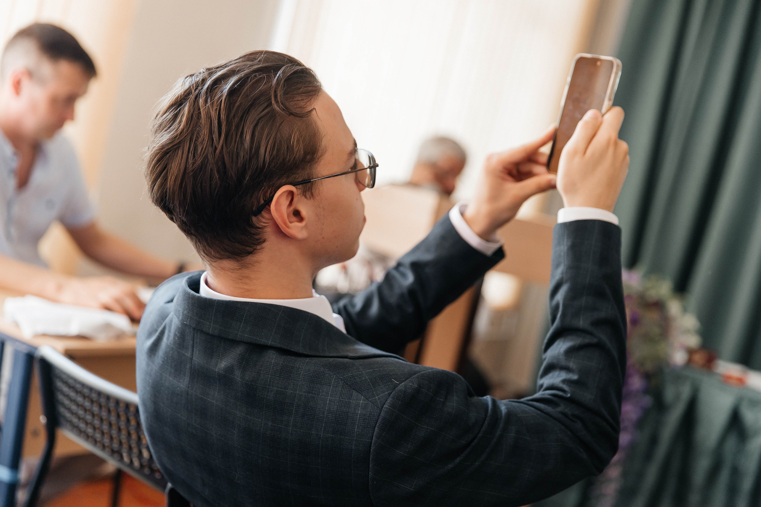 Гимназия Пеленг. _Carpe diem_