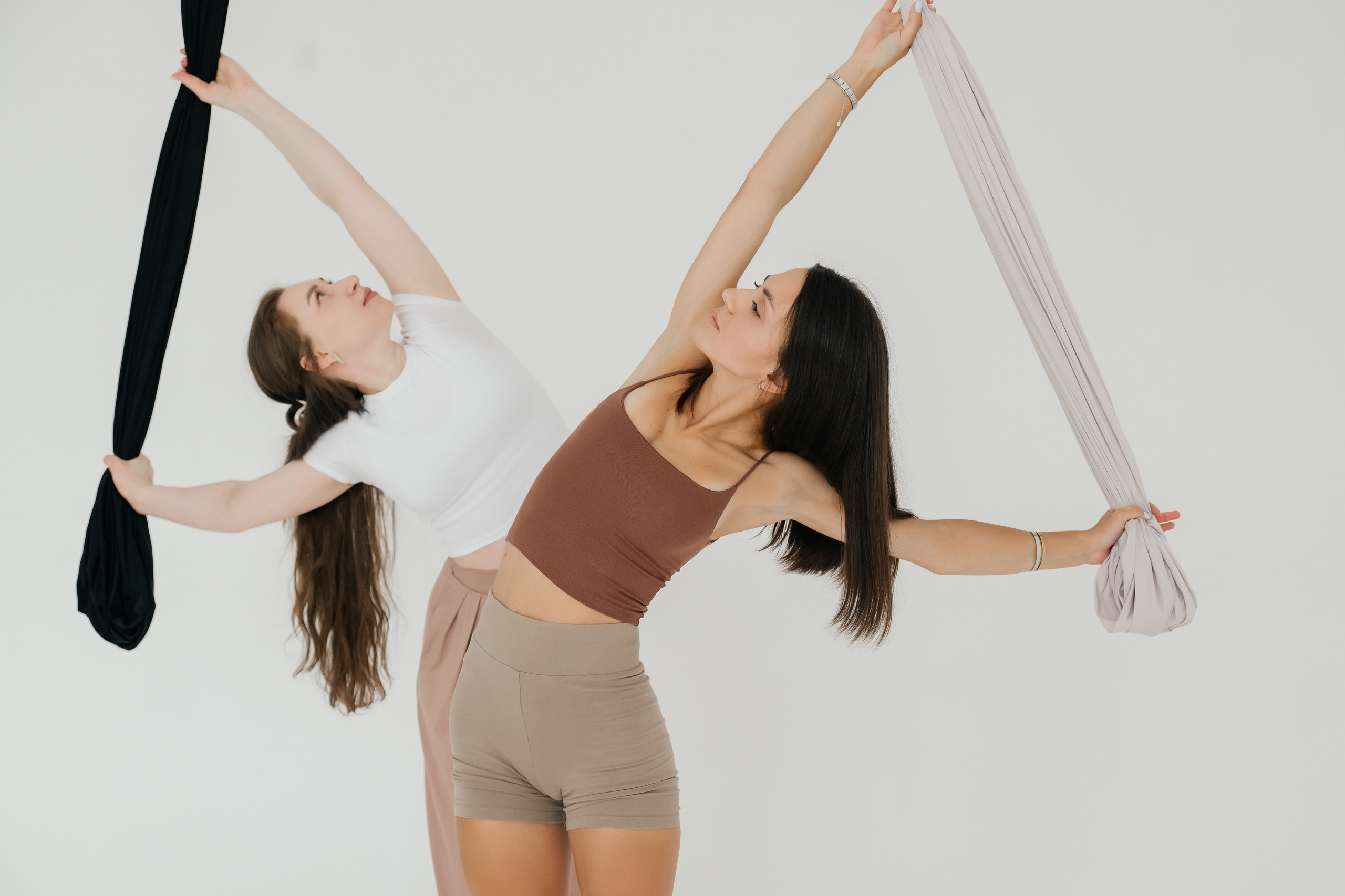 Студия Дыши. Фотограф Ярмишко Дарья. Выпускные фотокниги