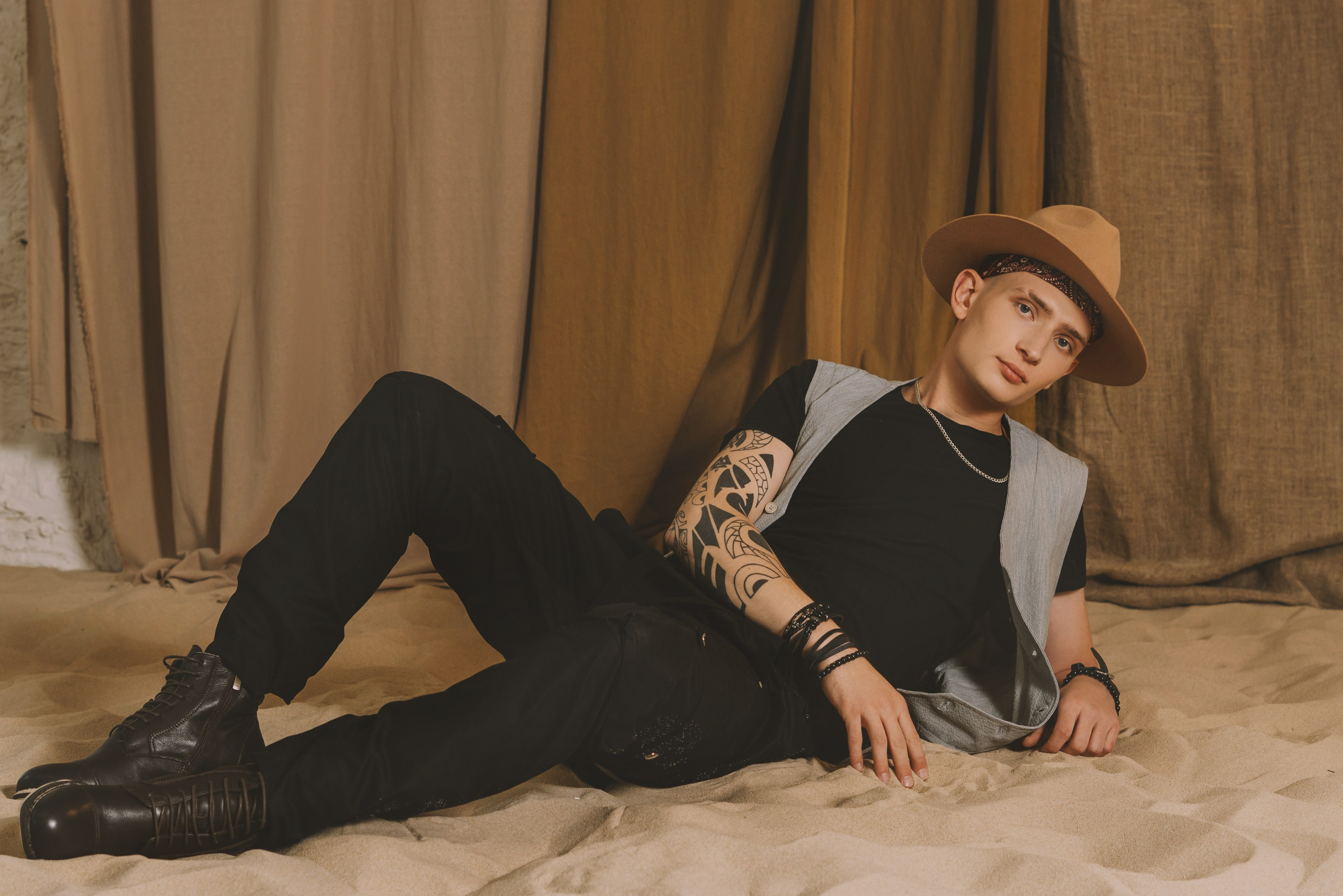 Бохо для журнала Vmode. Женский фотограф в Москве Анастасия Сидорова