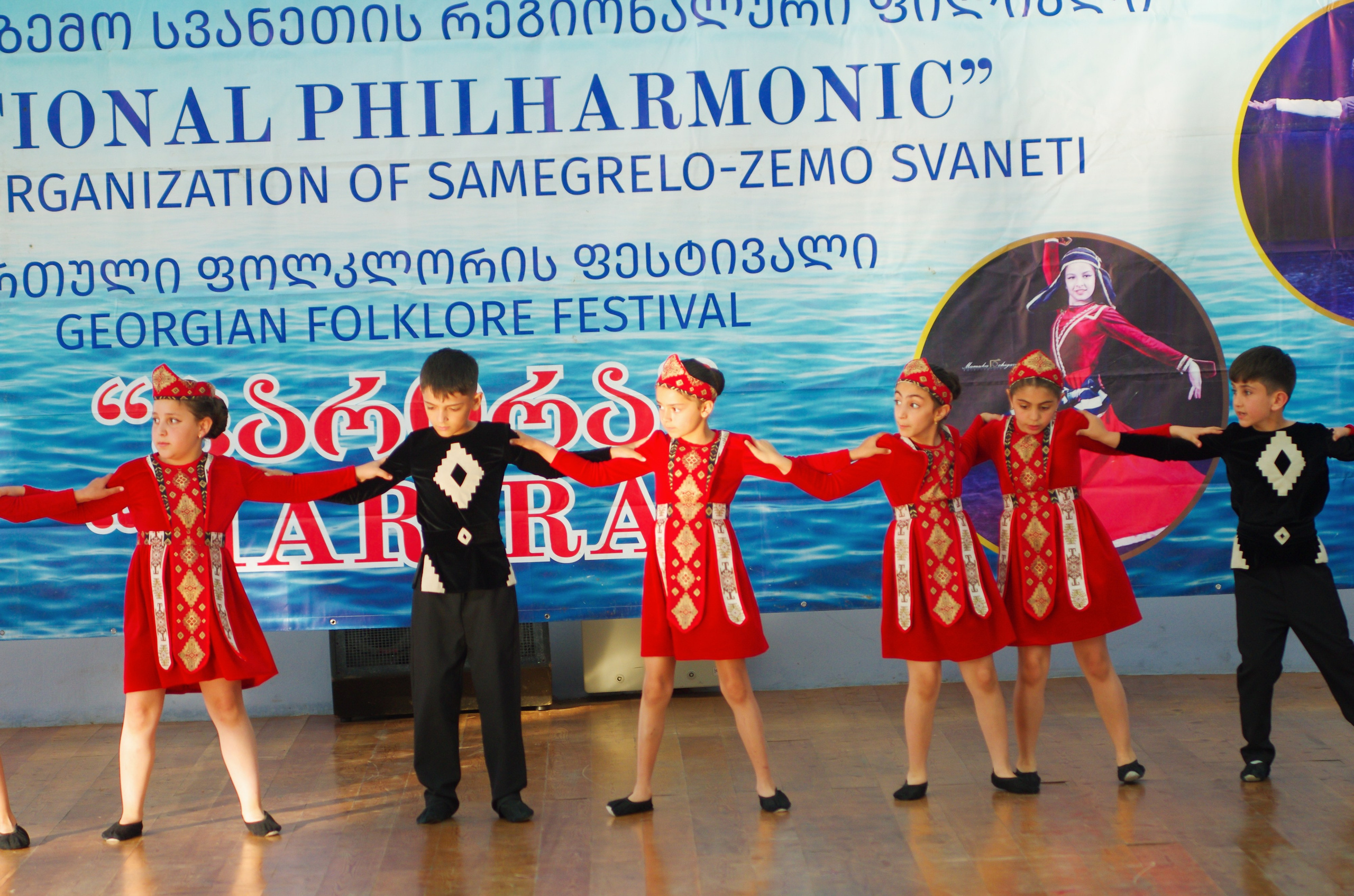 Кабулети Танцы. Портретный фотограф Денис Милютин