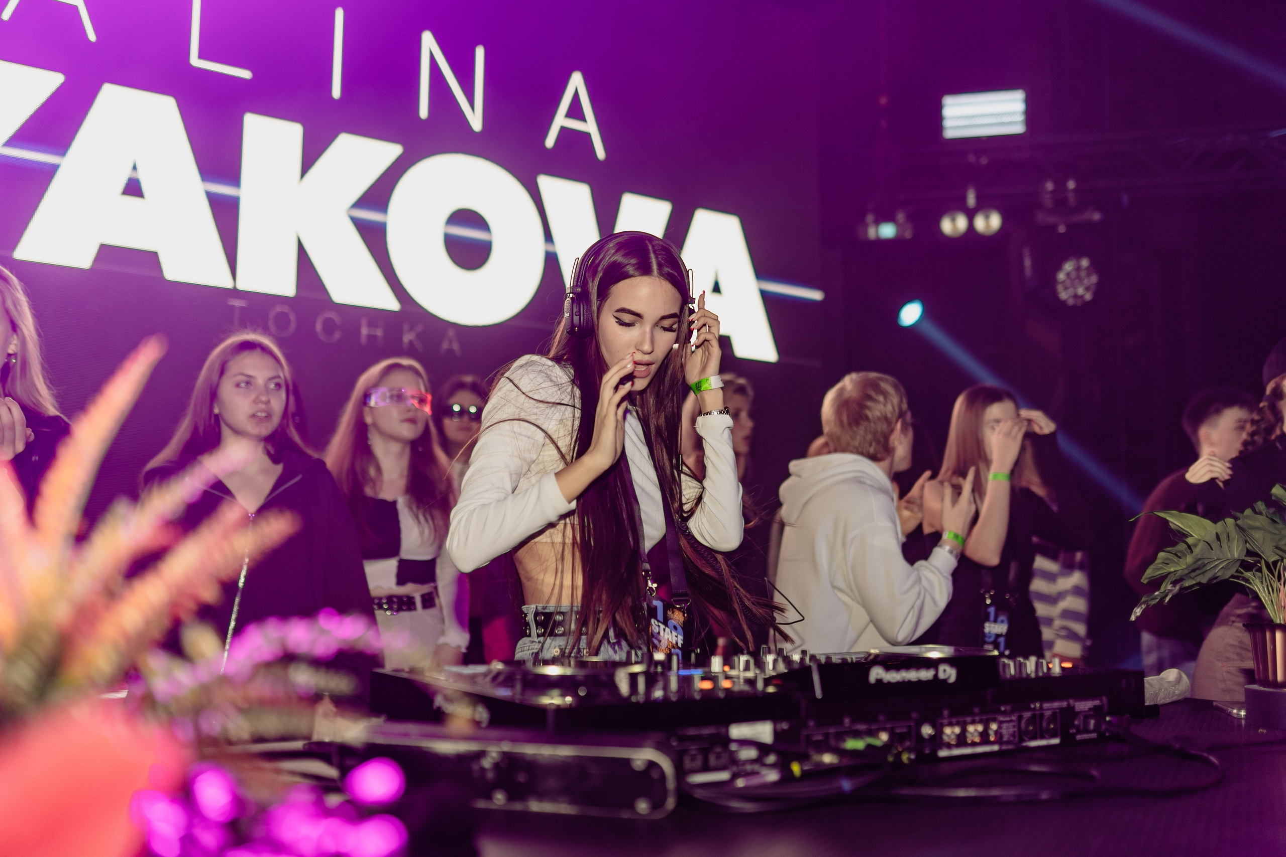 1991 Place в Fabrika. Виктория Кинкладзе