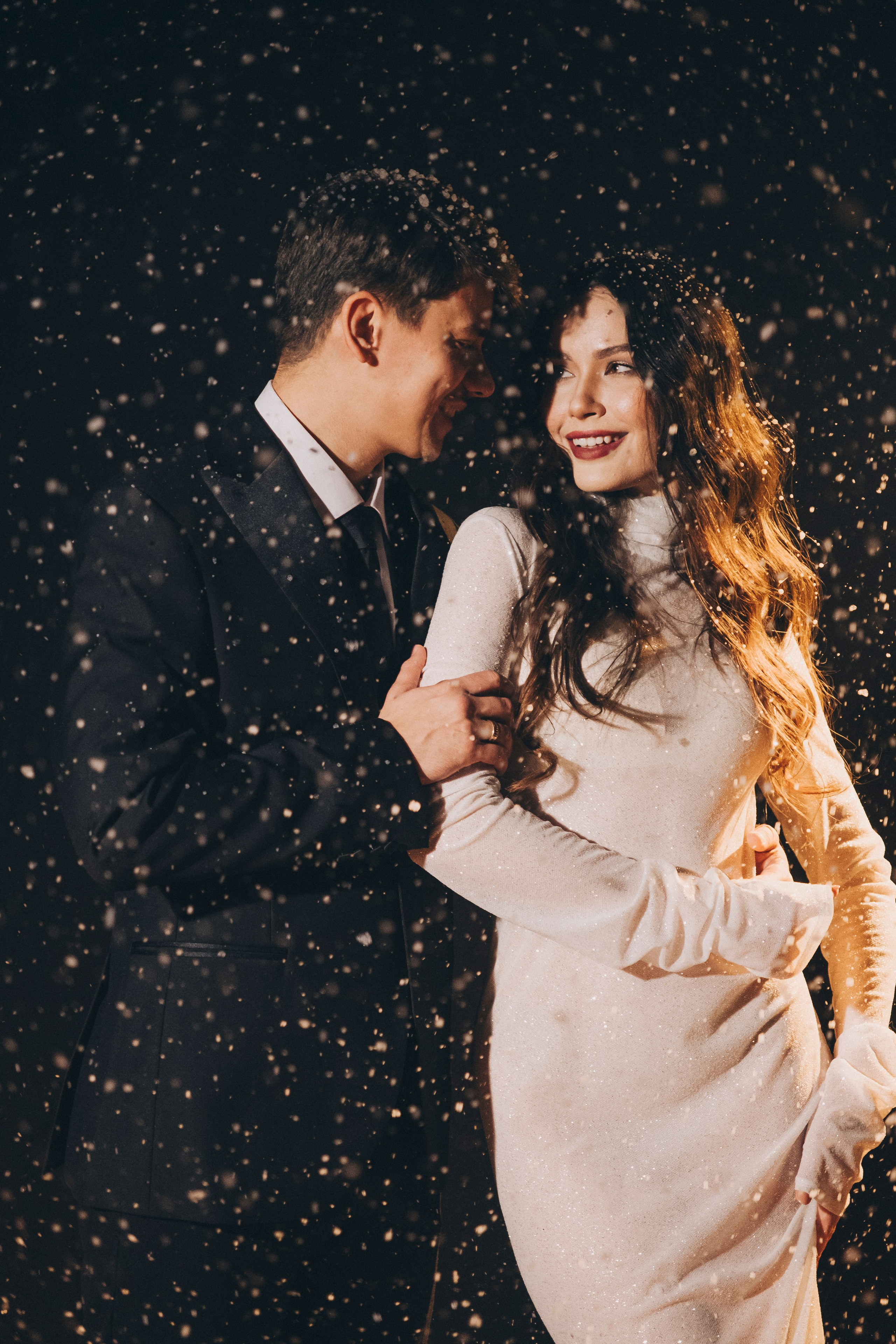 Свадебная лав стори в студии. Фотограф в Иркутске Анна Мирошникова