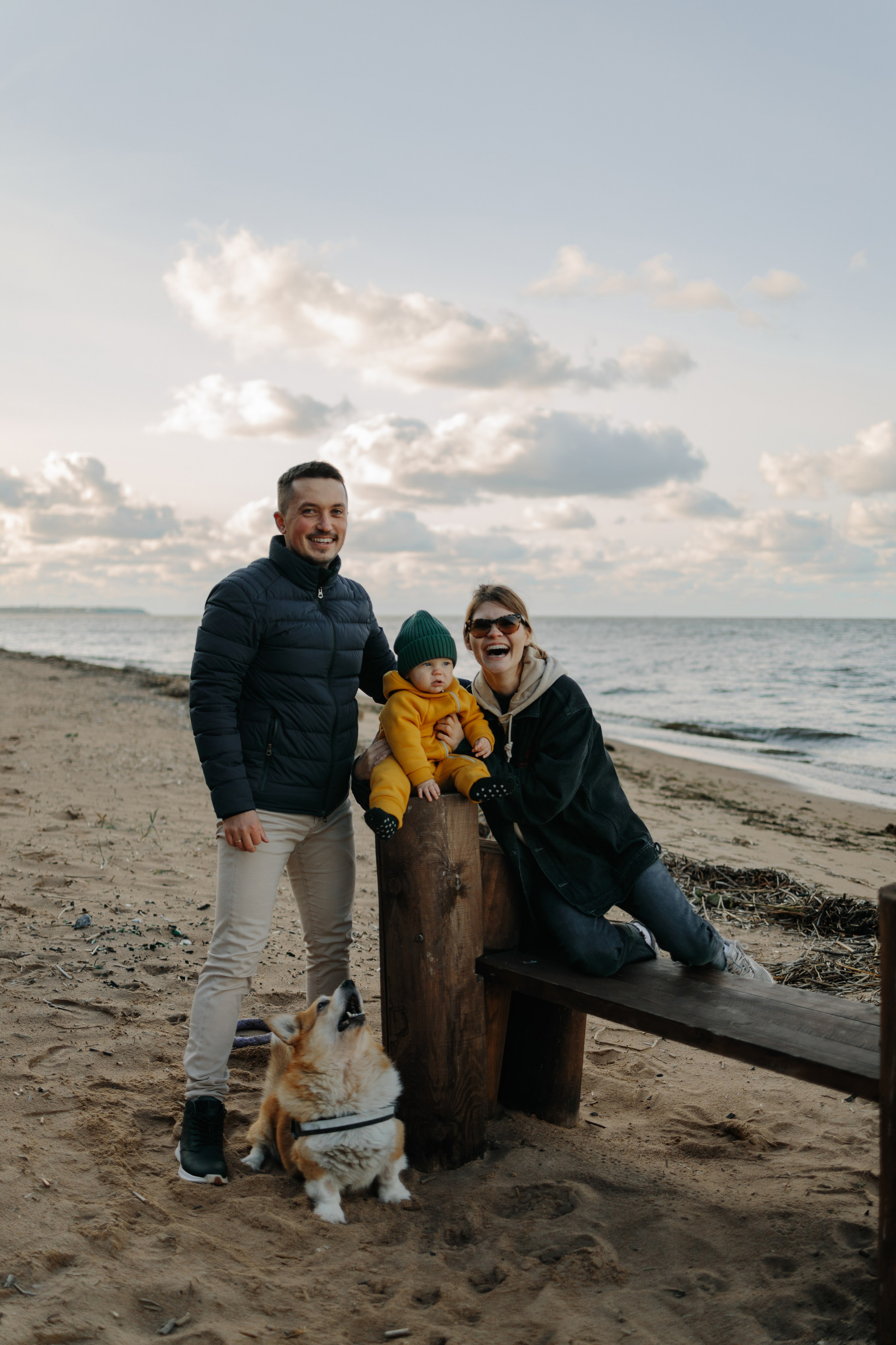 Александра, Алексей, Илья и Тоби. Главная