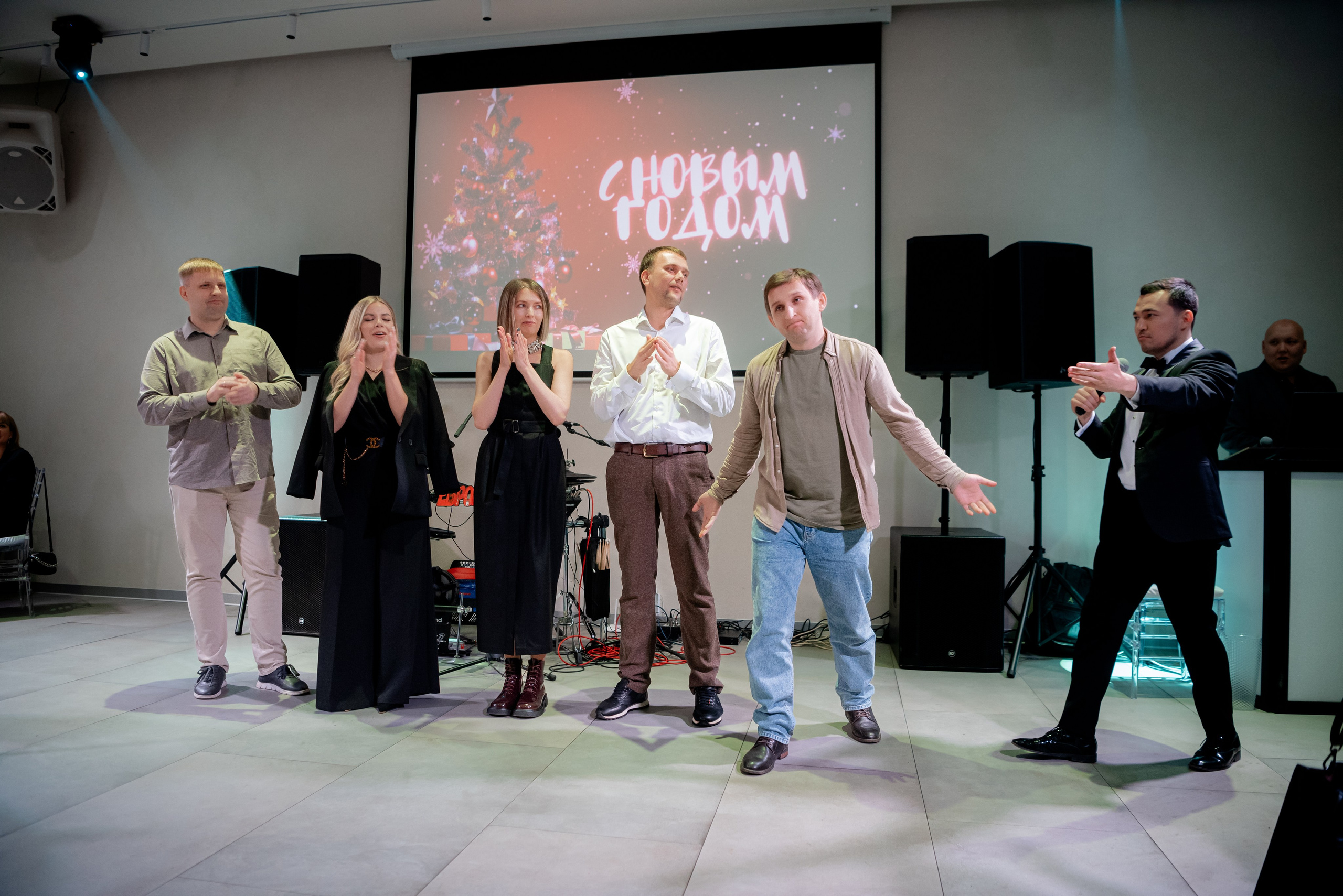 ГК Айтеко в Банкетном зале TOST. Фотограф в Волгограде и Волжском Александр Горбань