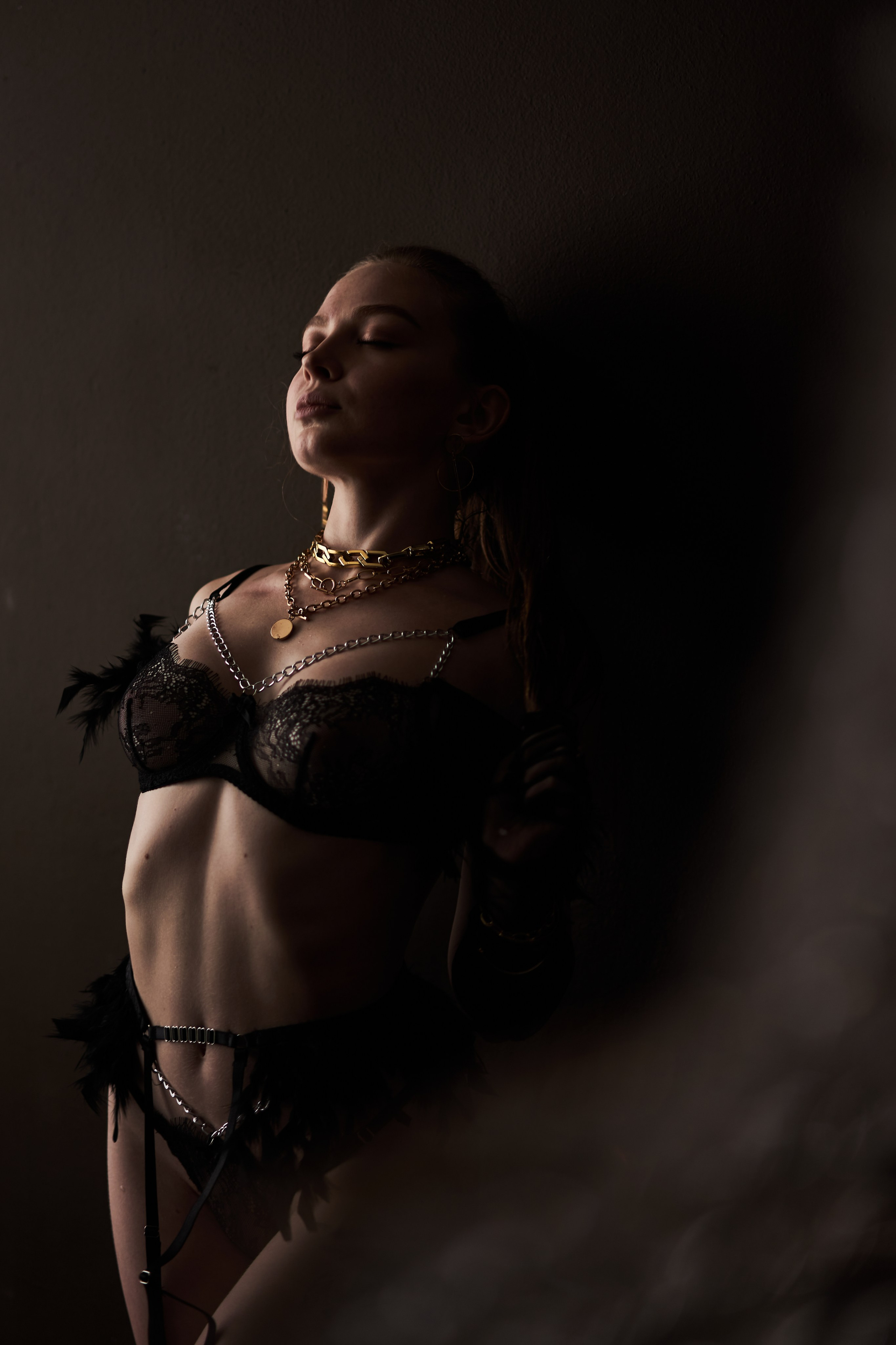 Будуарная фотосессия в студии. Фотограф Екатеринбург Кокшарова Александра