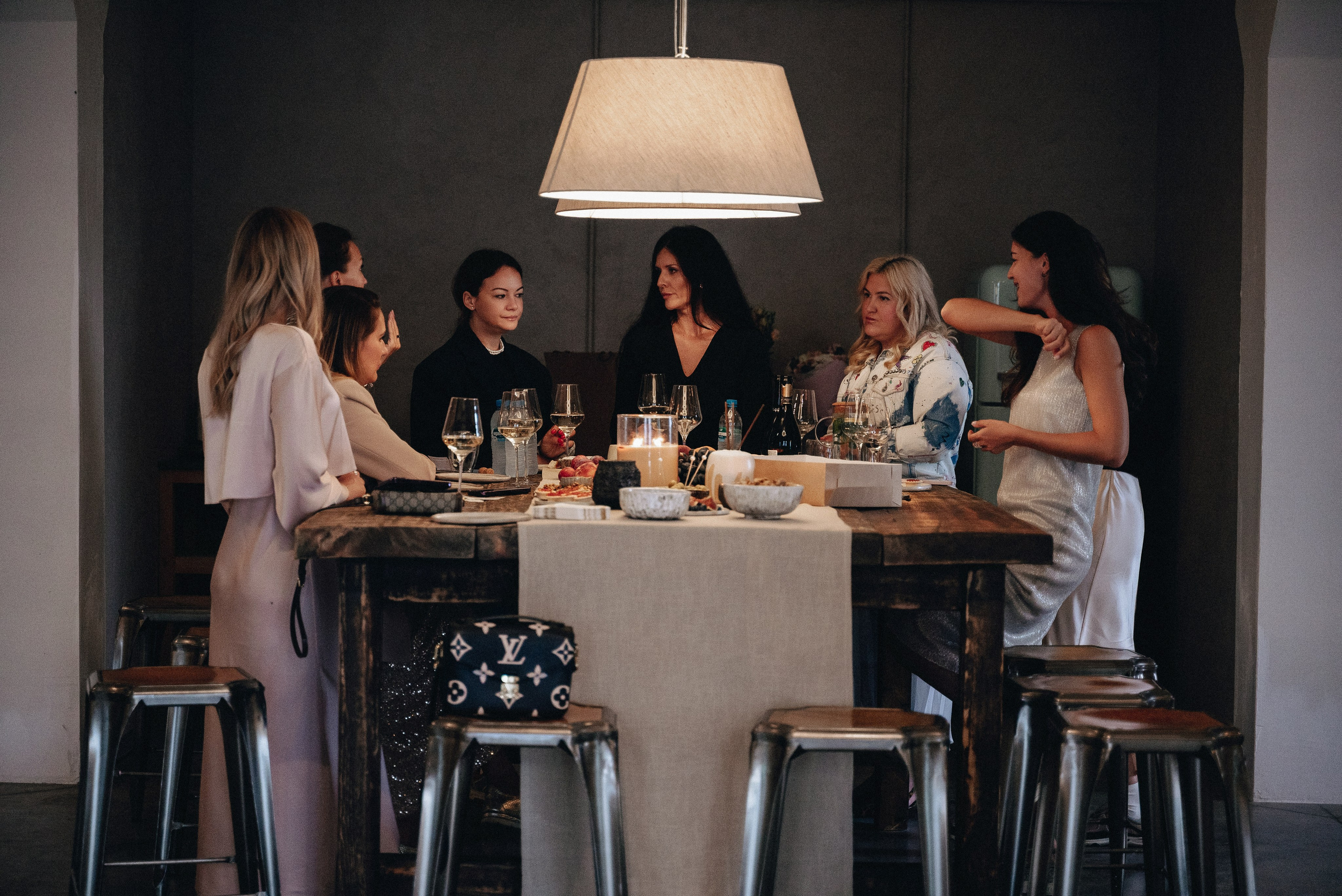 День Рождения в студии лепки из глины. Екатерина Курбанова. Женский фотограф