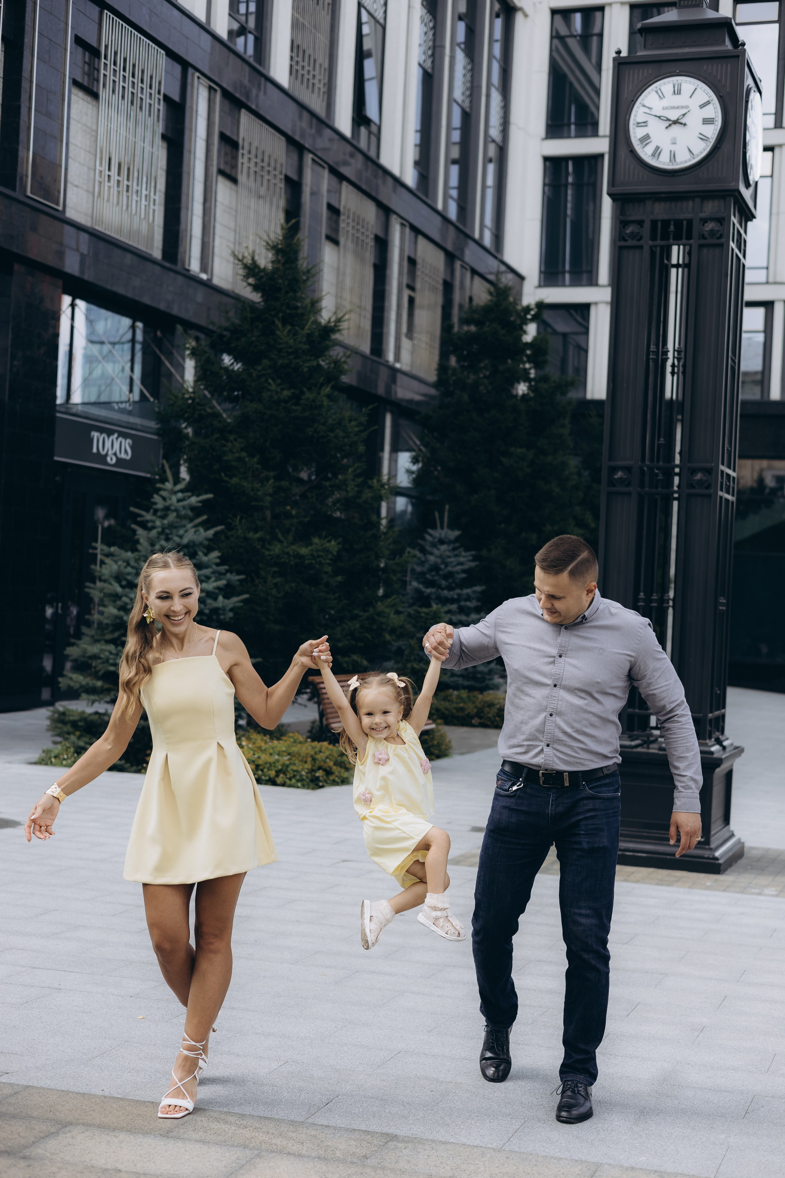 Кристина, Сергей и Лера. Свадебный и семейный фотограф в Новосибирске Дарья Кель