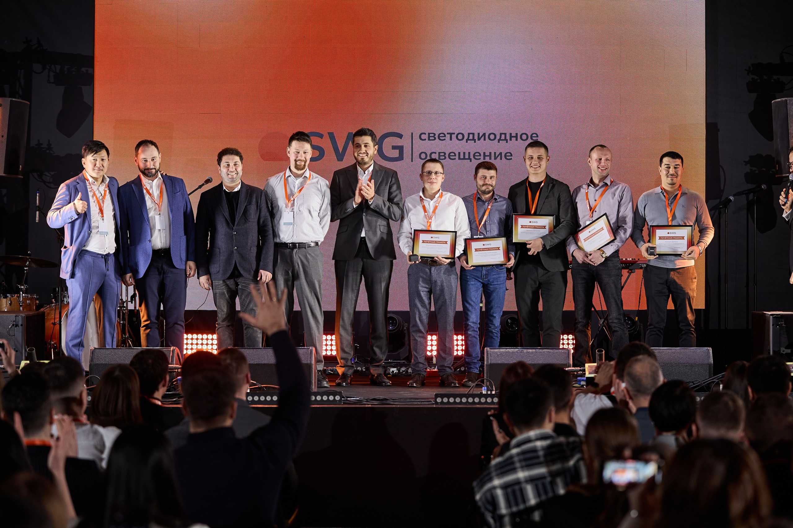 SWG. Антон Гошовский - свадебный и семейный фотограф в Москве и Крыму