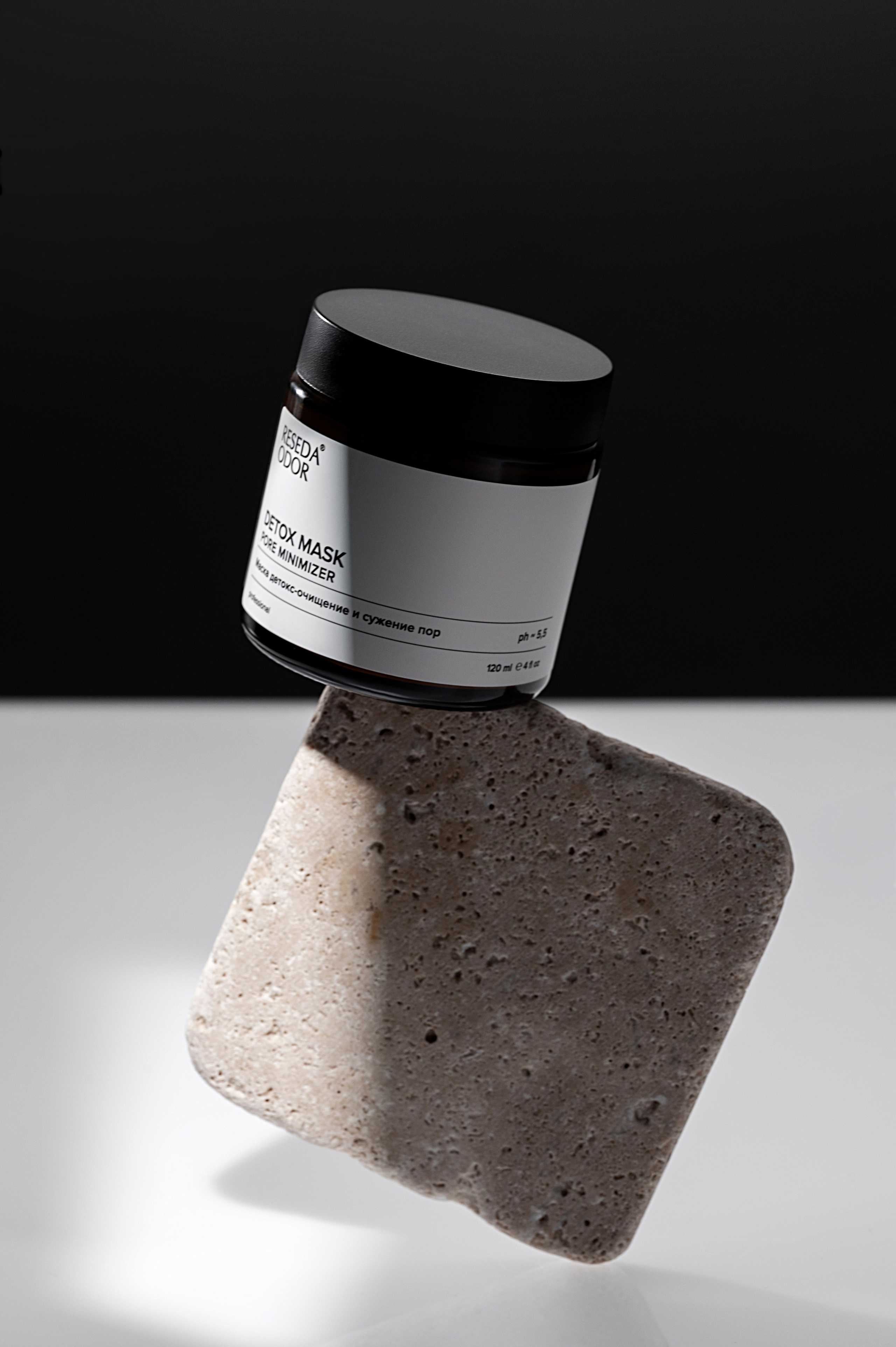 Reseda Odor. Студия рекламной и предметной съемки товаров WELKO Studio