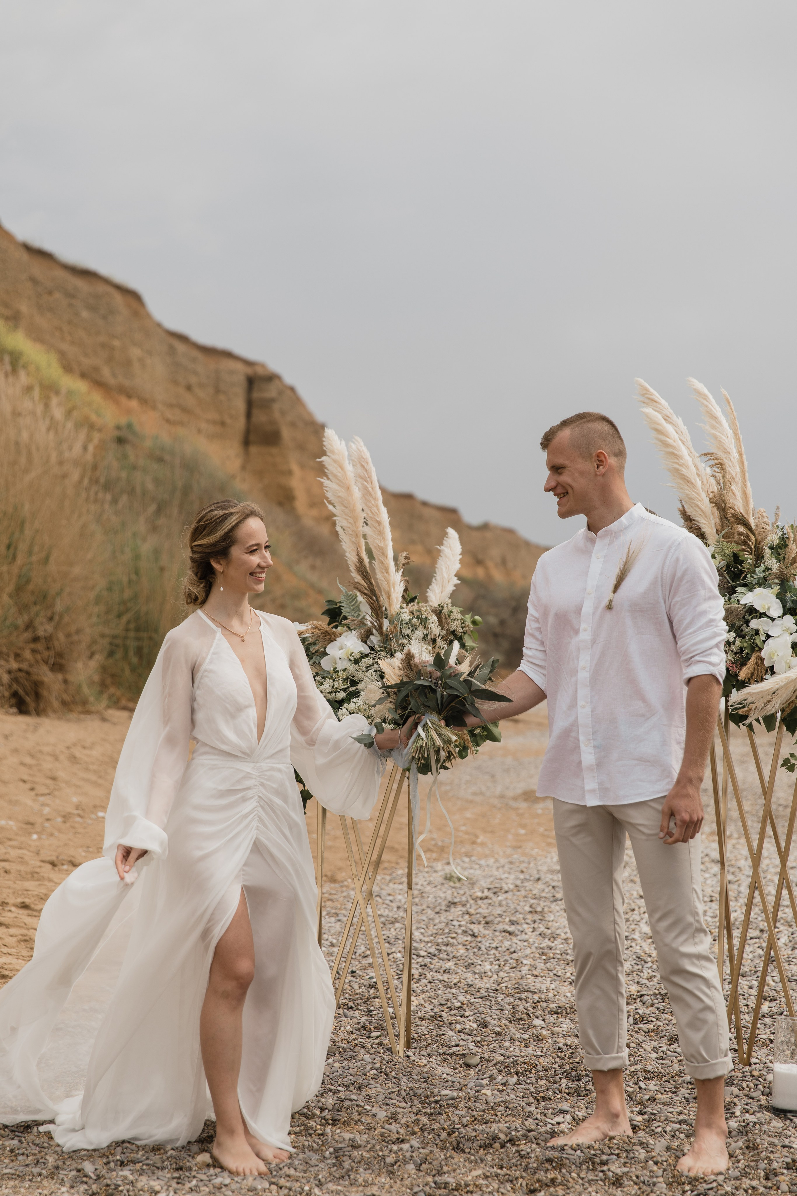 На берегу моря…. СВАДЕБНЫЙ ФОТОГРАФ В КРЫМУ И СЕВАСТОПОЛЕ