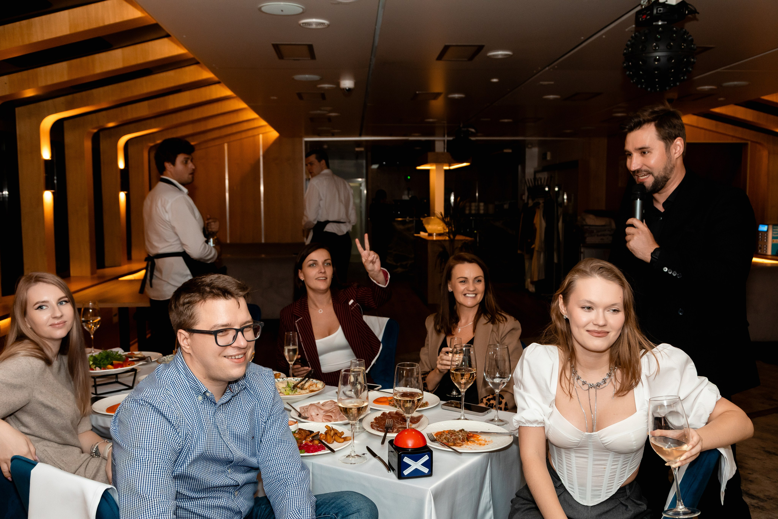 На воде. Главная