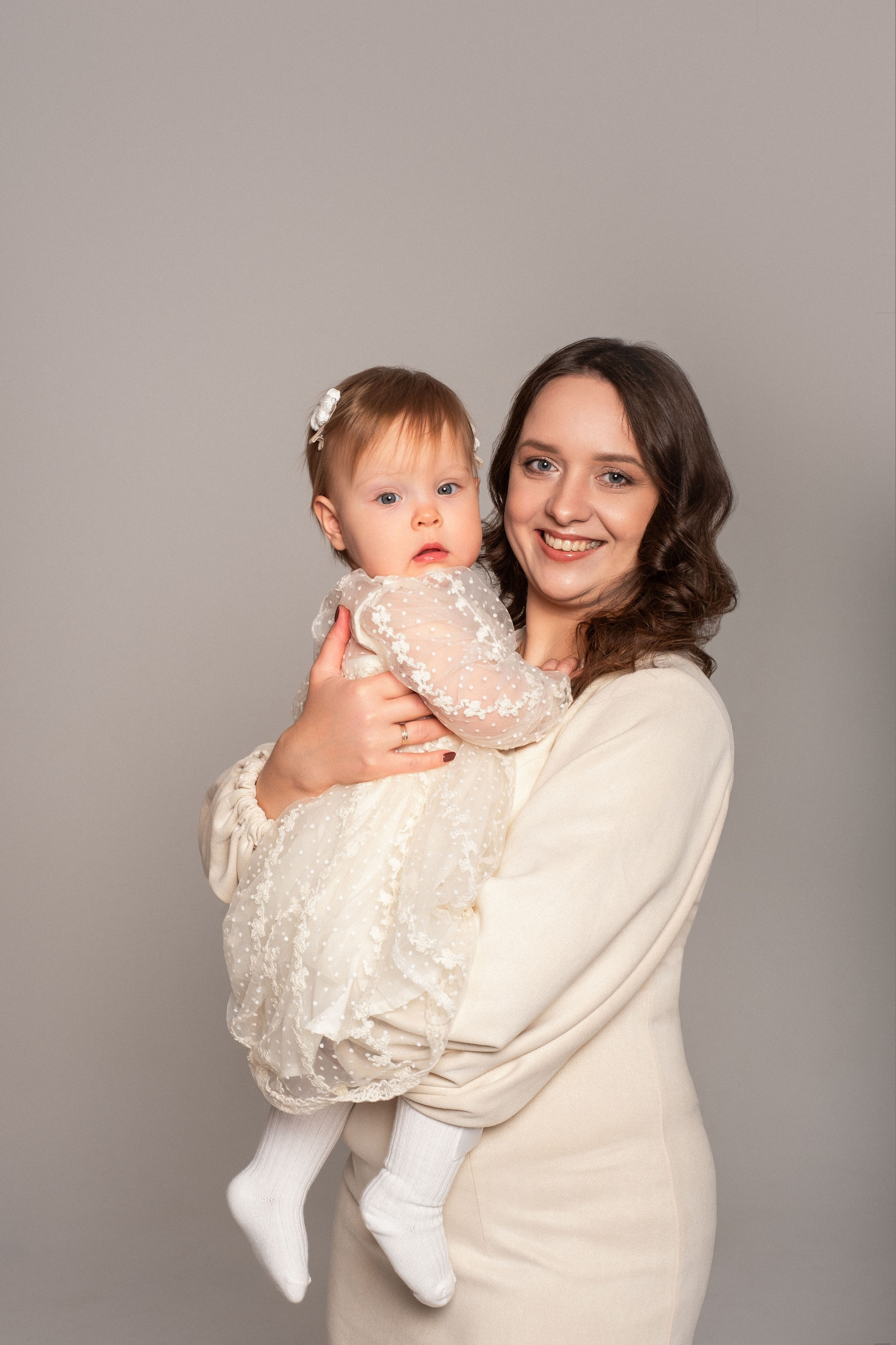 Семейные студийные фотосессии, дни рождения. Фотограф беременности Демочкина Елена