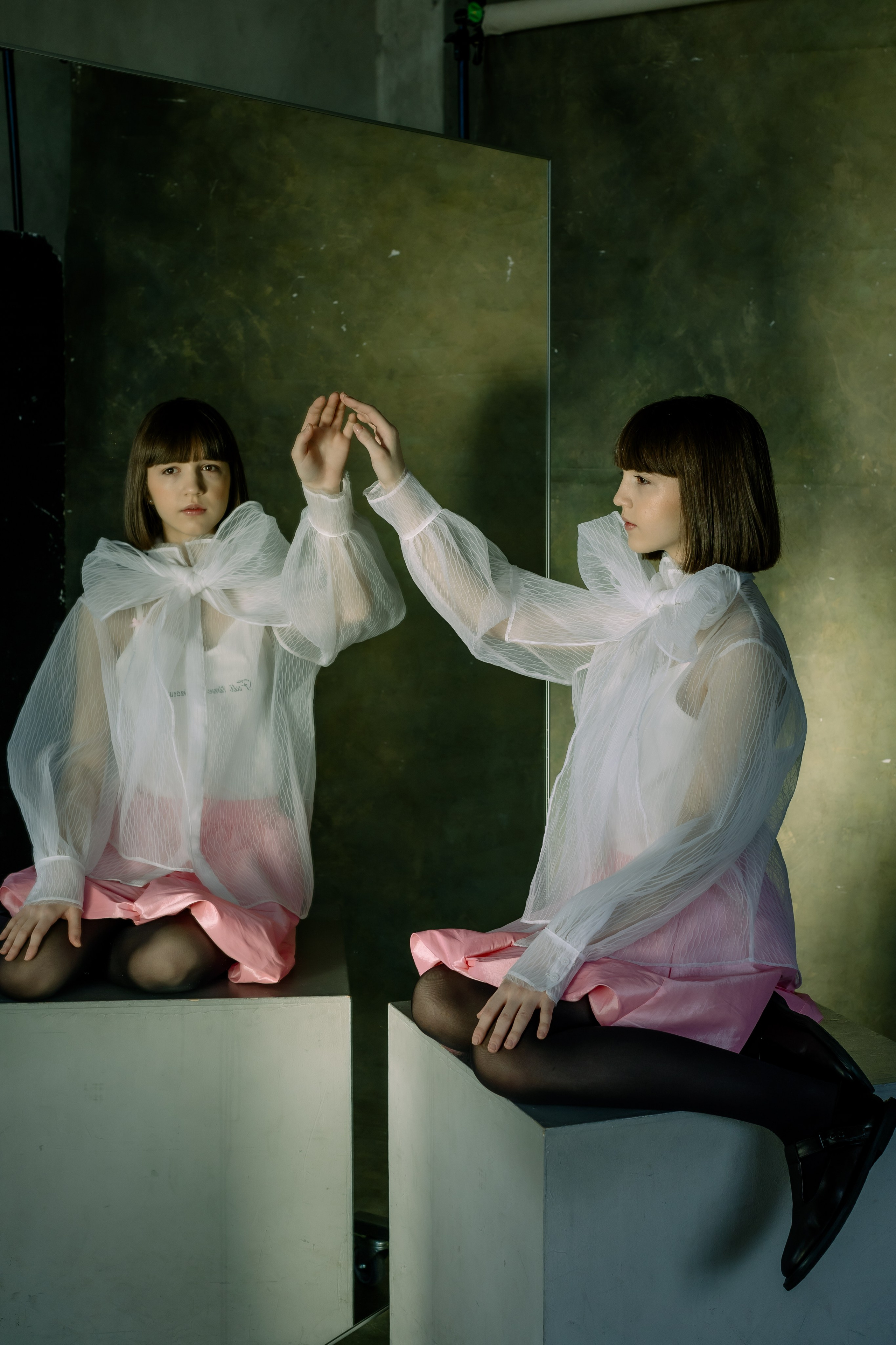 Николь и Залина. Портретный творческий фотограф в Москве Надя Дудник