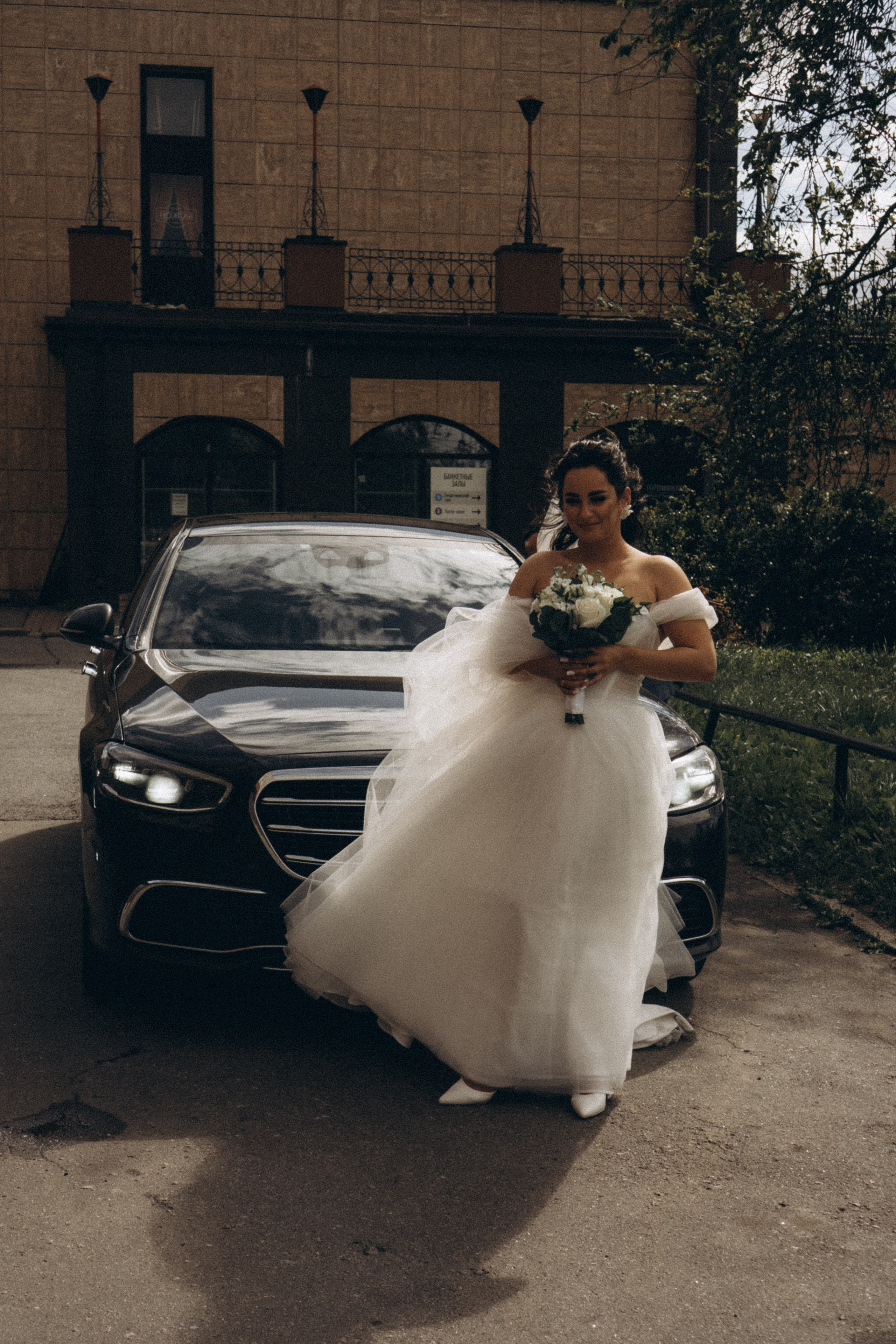 СВАДЕБНАЯ ПРОГУЛКА РЕСТОРАН МЫ ЖЕ НА ТЫ И ФОТОСЕССИИЯ С АВТОМОБИЛЕМ. Профессиональный фотограф, Санкт-Петербург — Виктория Богомолова