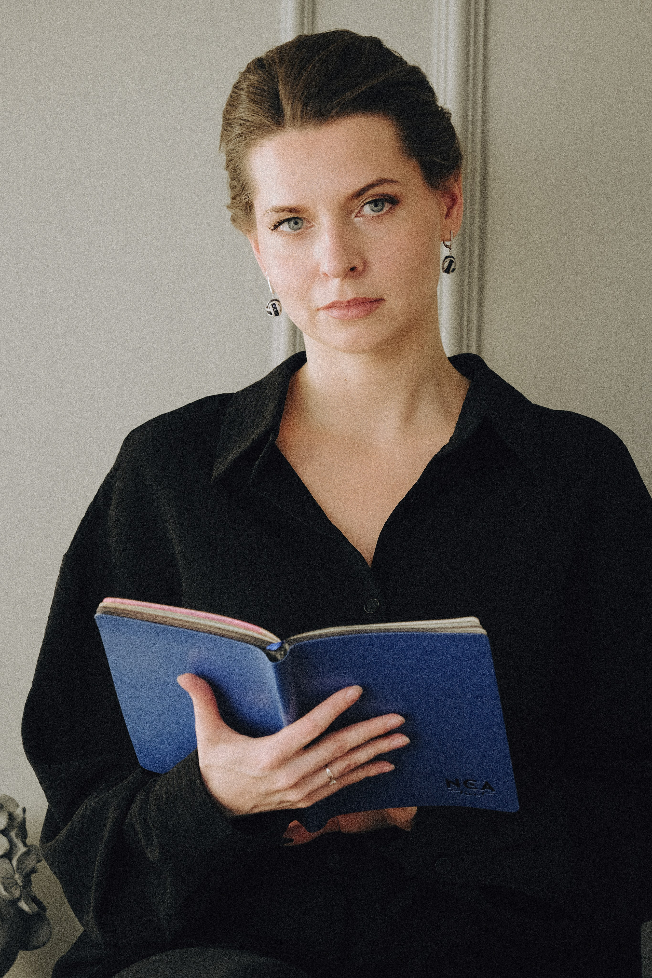 ФОТОСЕСИИЯ В СТУДИИ ДЛЯ ДЕВУШКИ ПСИХОЛОГА. Профессиональный фотограф, Санкт-Петербург — Виктория Богомолова