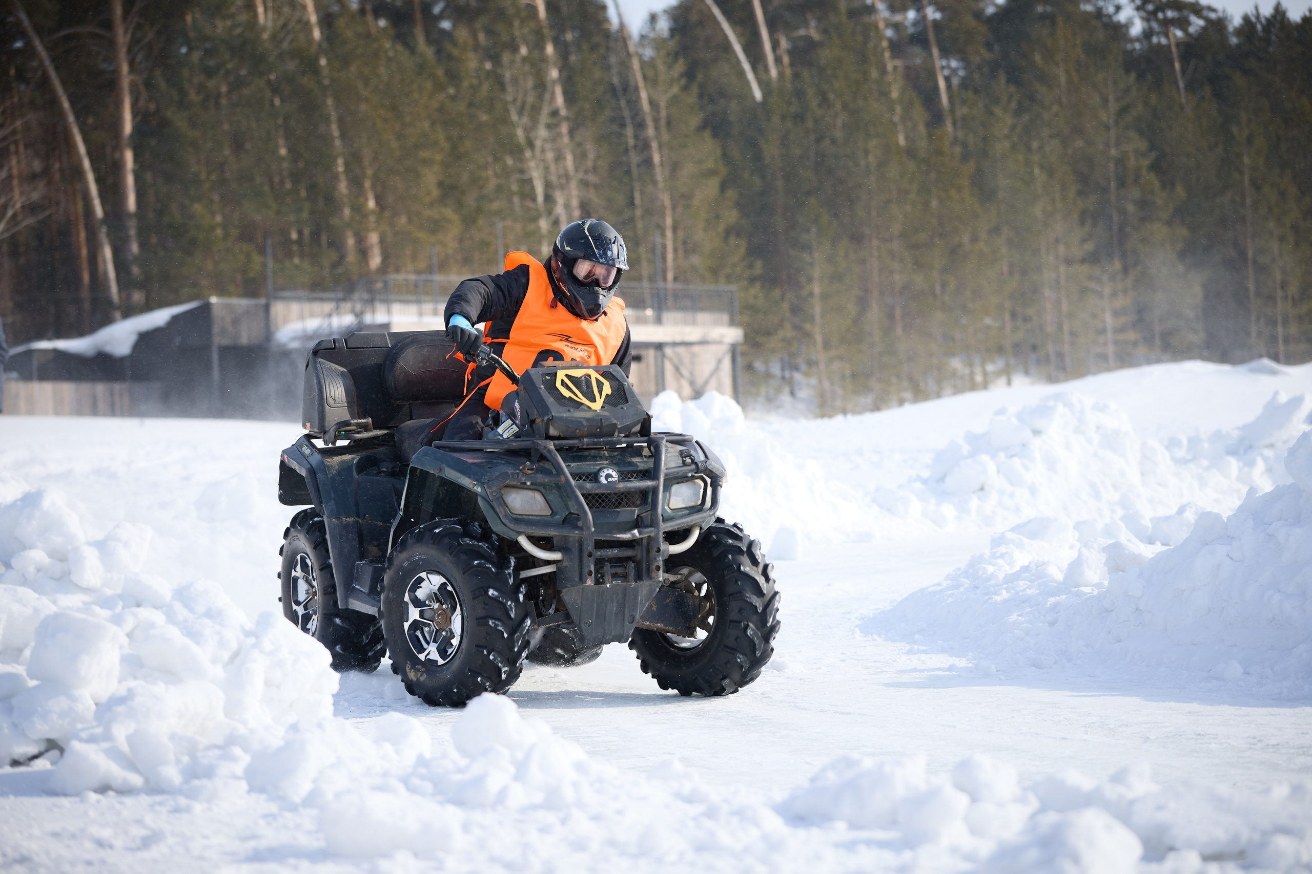 Топим Лёд — 2026. Соревнования на квадроциклах. Фотограф в Новосибирске Алена Скокова