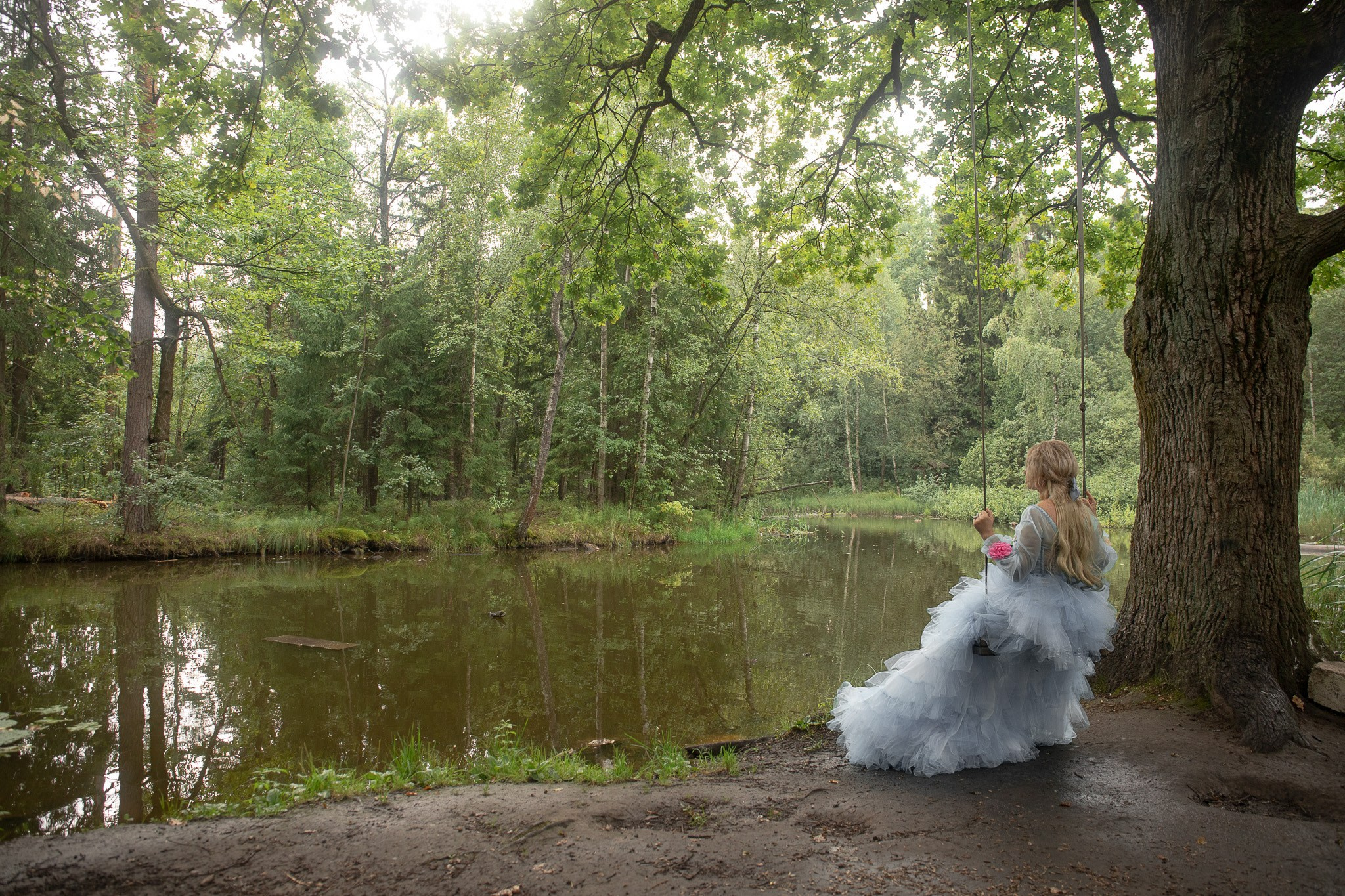 Лодка с пионами. Свадебный и портретный фотограф в Москве Мария Кравченко