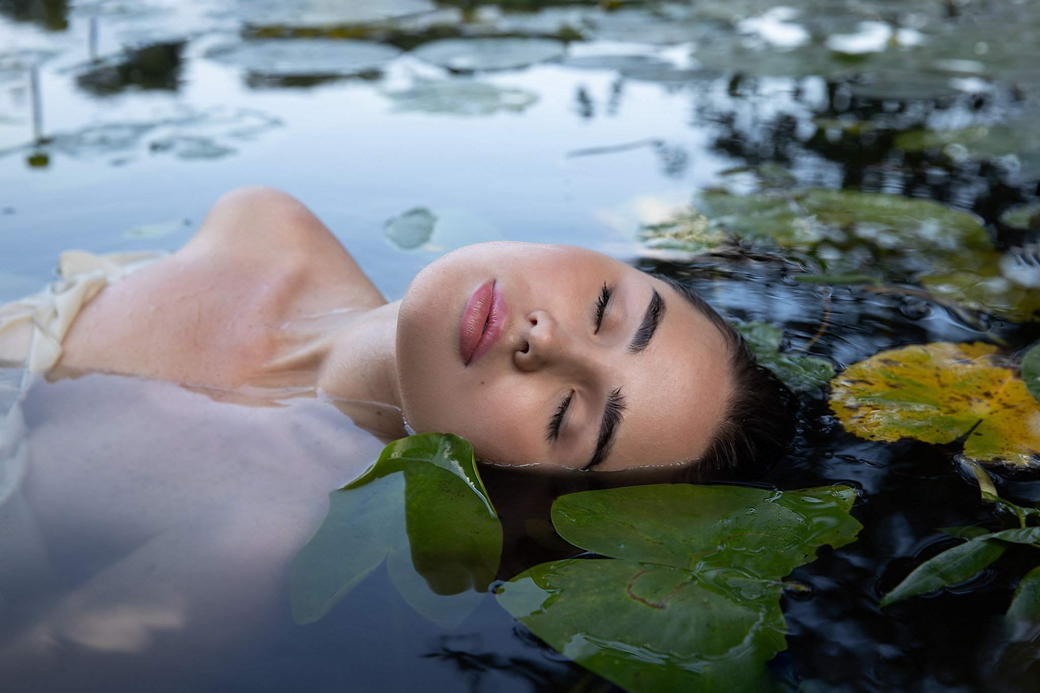 Кувшинки Аня. Свадебный и портретный фотограф в Москве Мария Кравченко