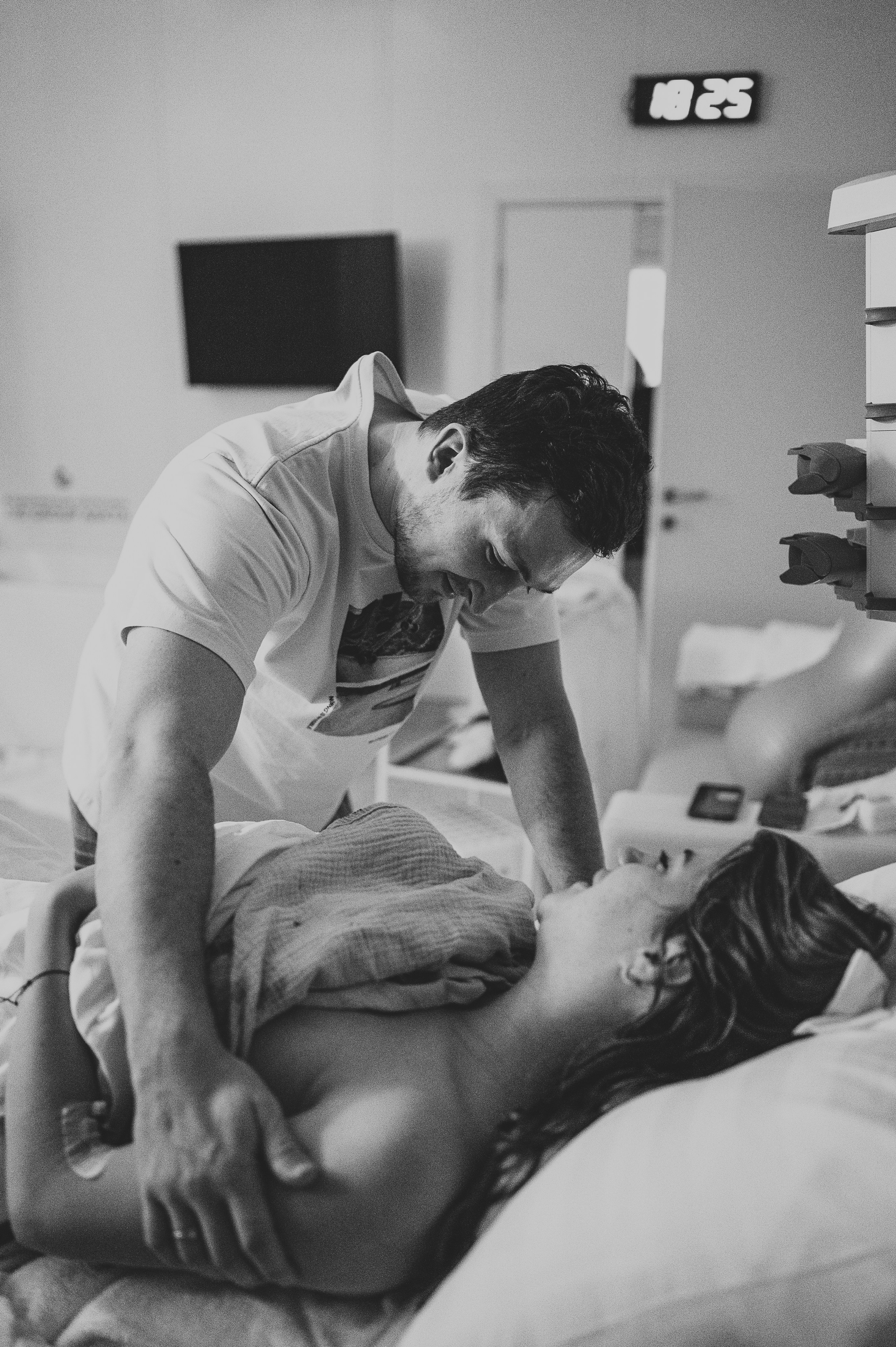 Рождение Антонины. Фотограф и видеограф в Санкт-Петербурге Полина Янушко. Съёмка родов