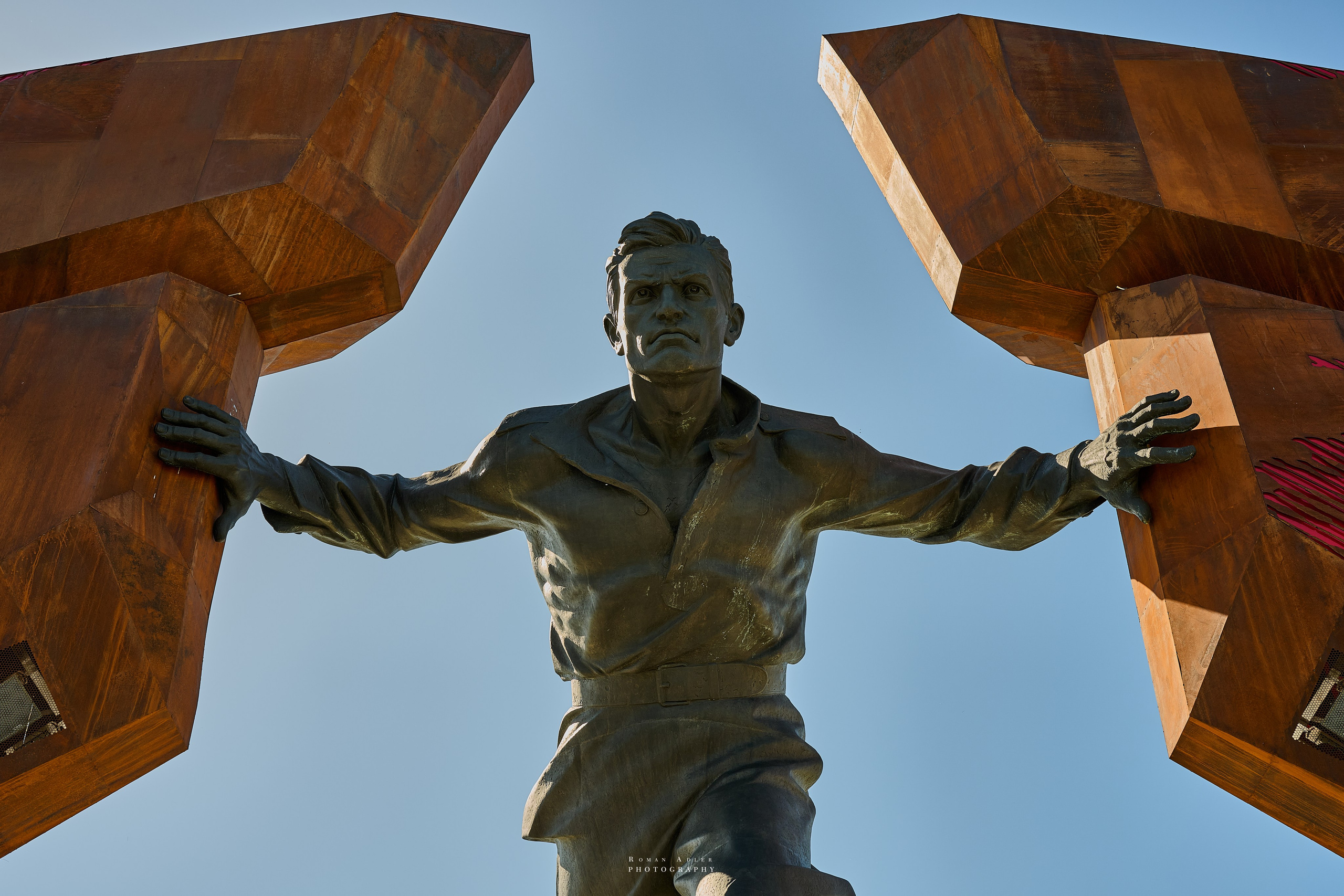 Мемориал Курская битва в Понырях. Фотограф Роман Адлер