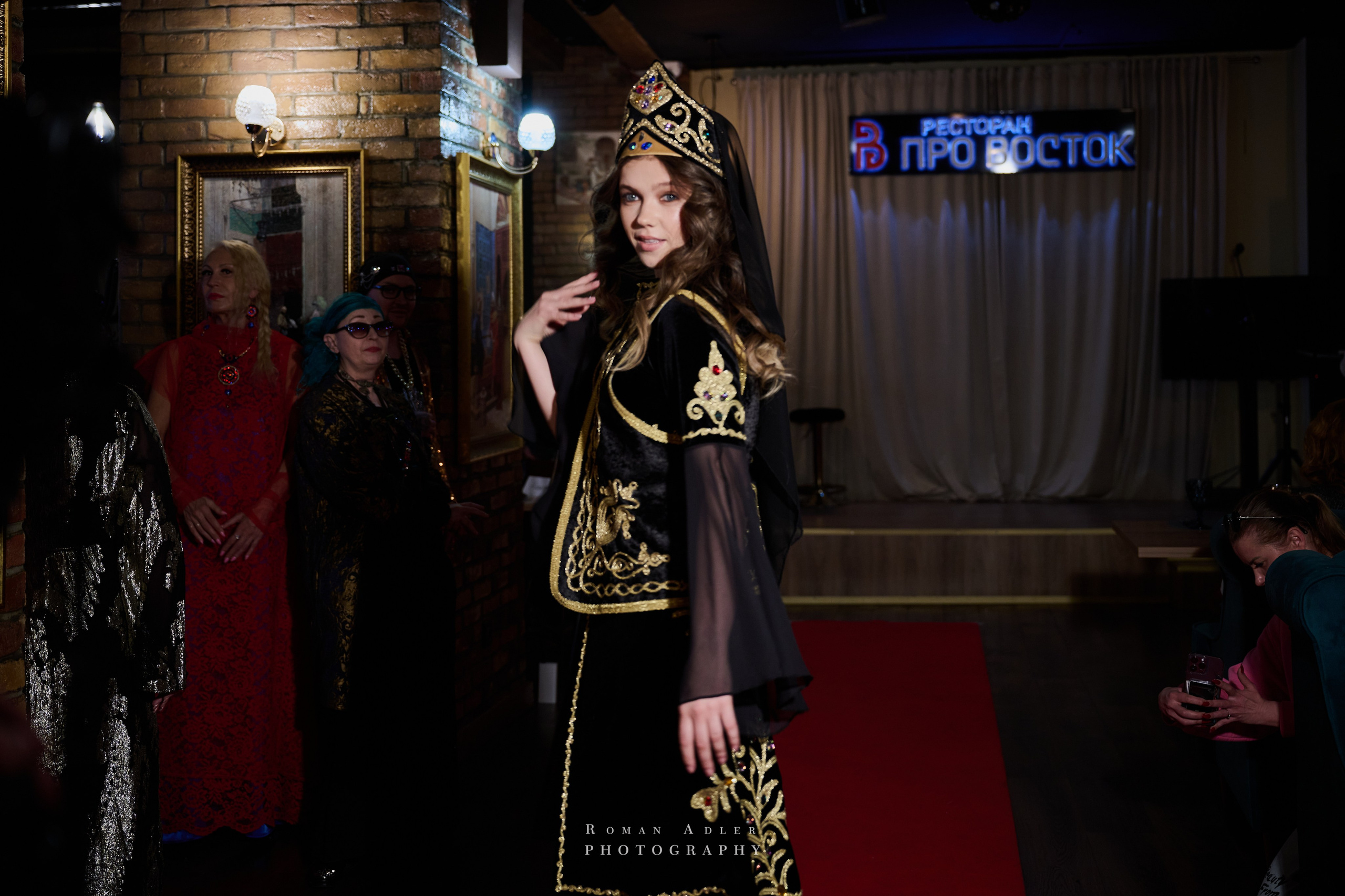 ТОП 50 успешных персон России. Фотограф Роман Адлер