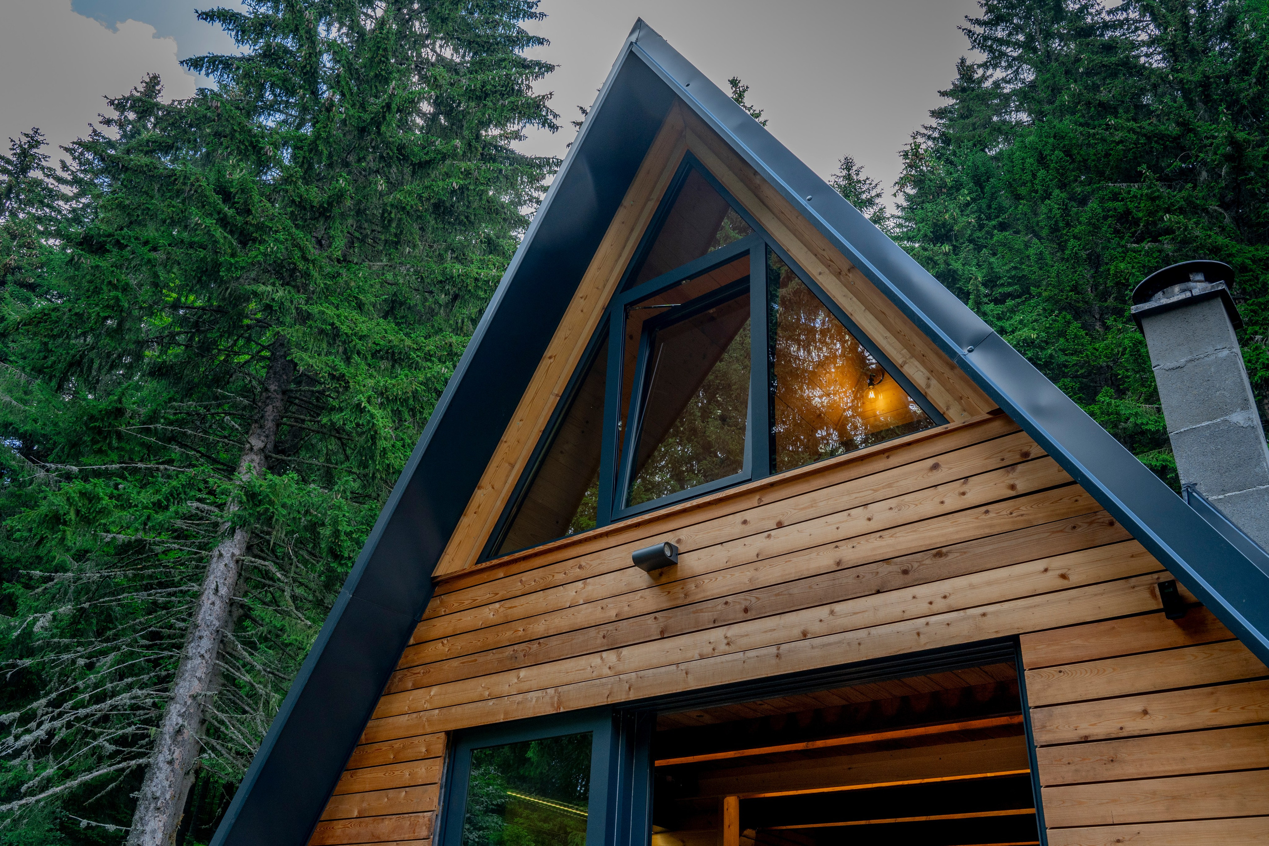 Viktorija Chalet. Photographer Liana Sudets Serbia Kopaonik Brzece Brus