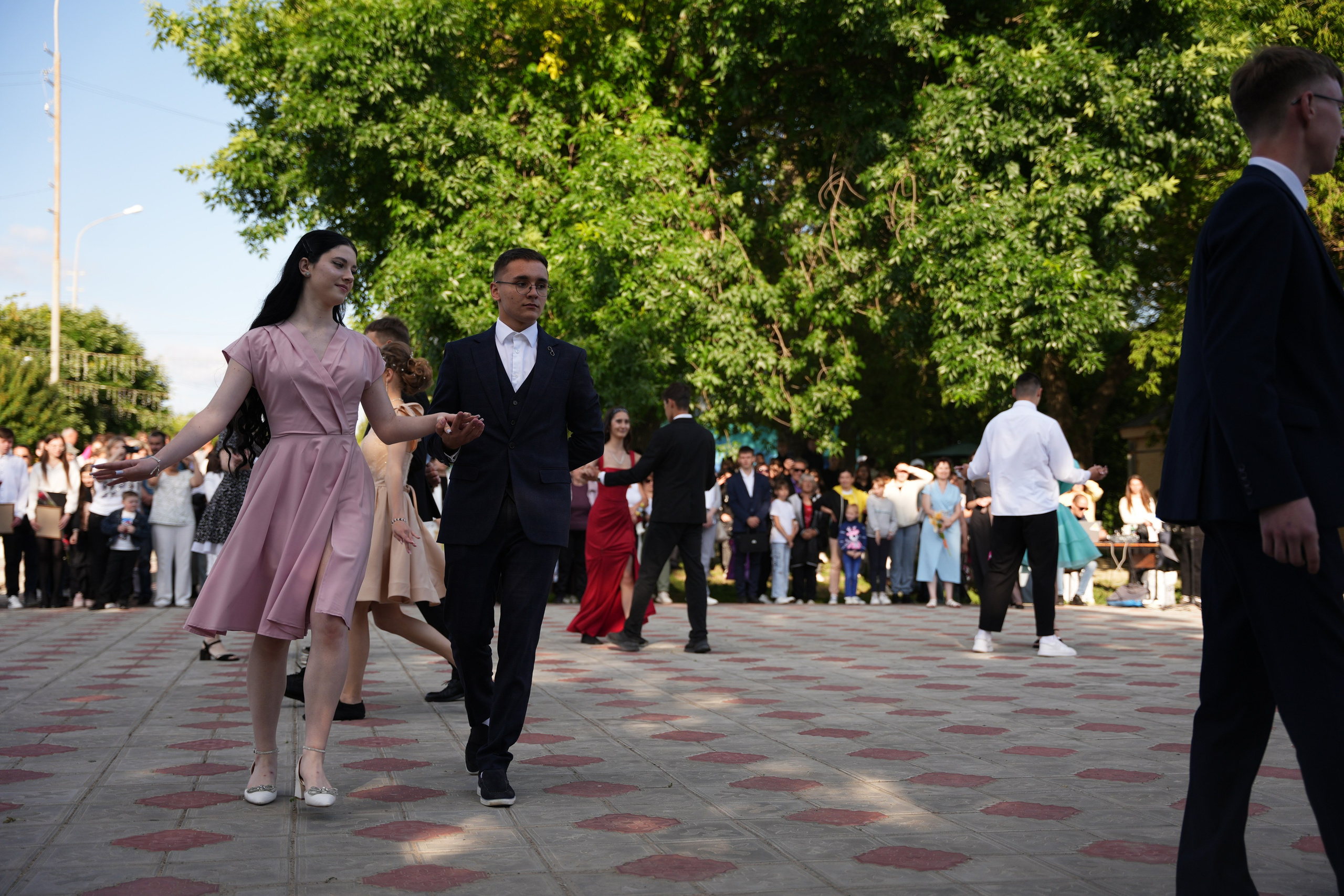 Выпускной в парке. Ольга Плаксина фотограф в Саратове