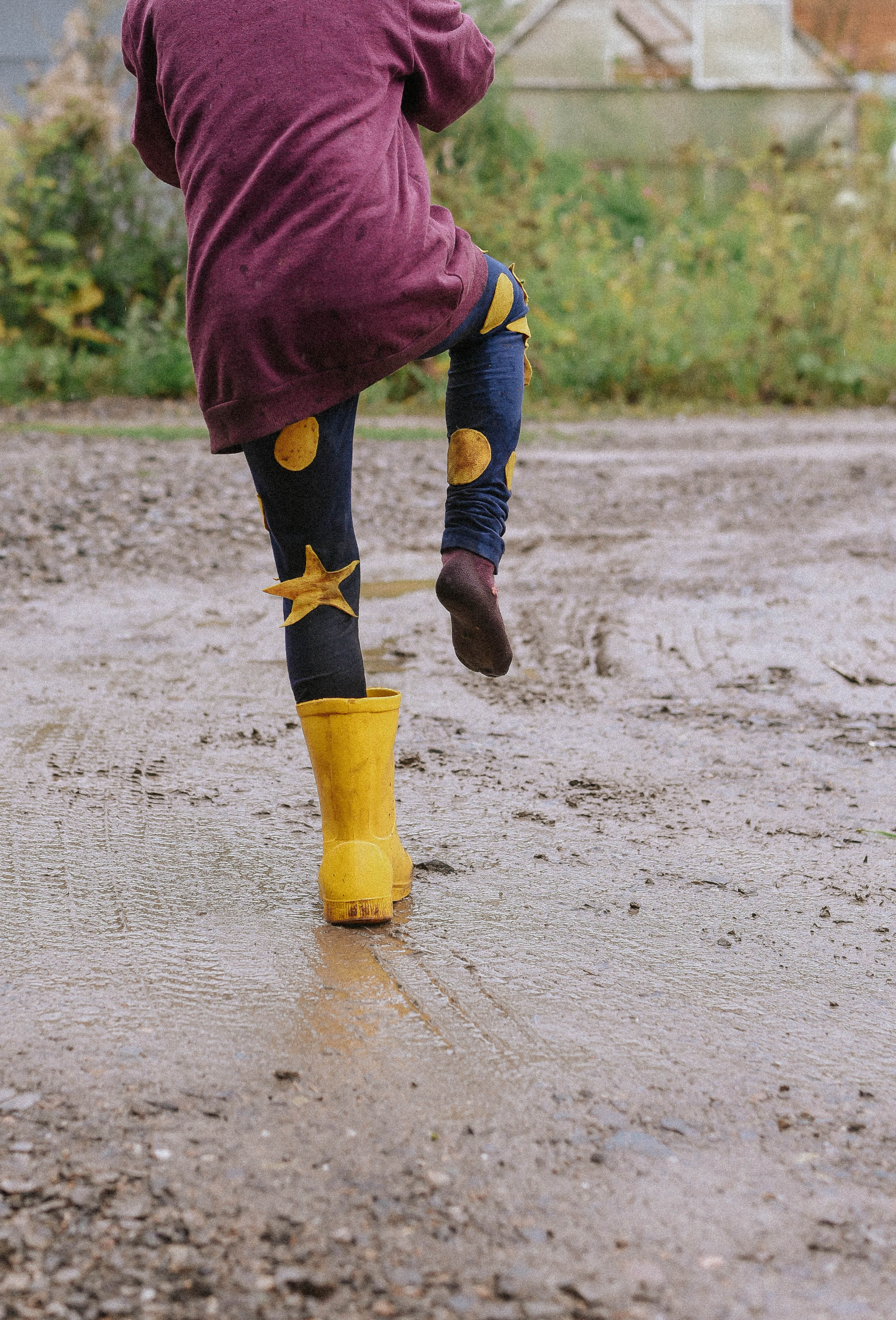 Малина, лужи и поход. Детский и семейный фотограф в Новосибирске Саша Дорошенко