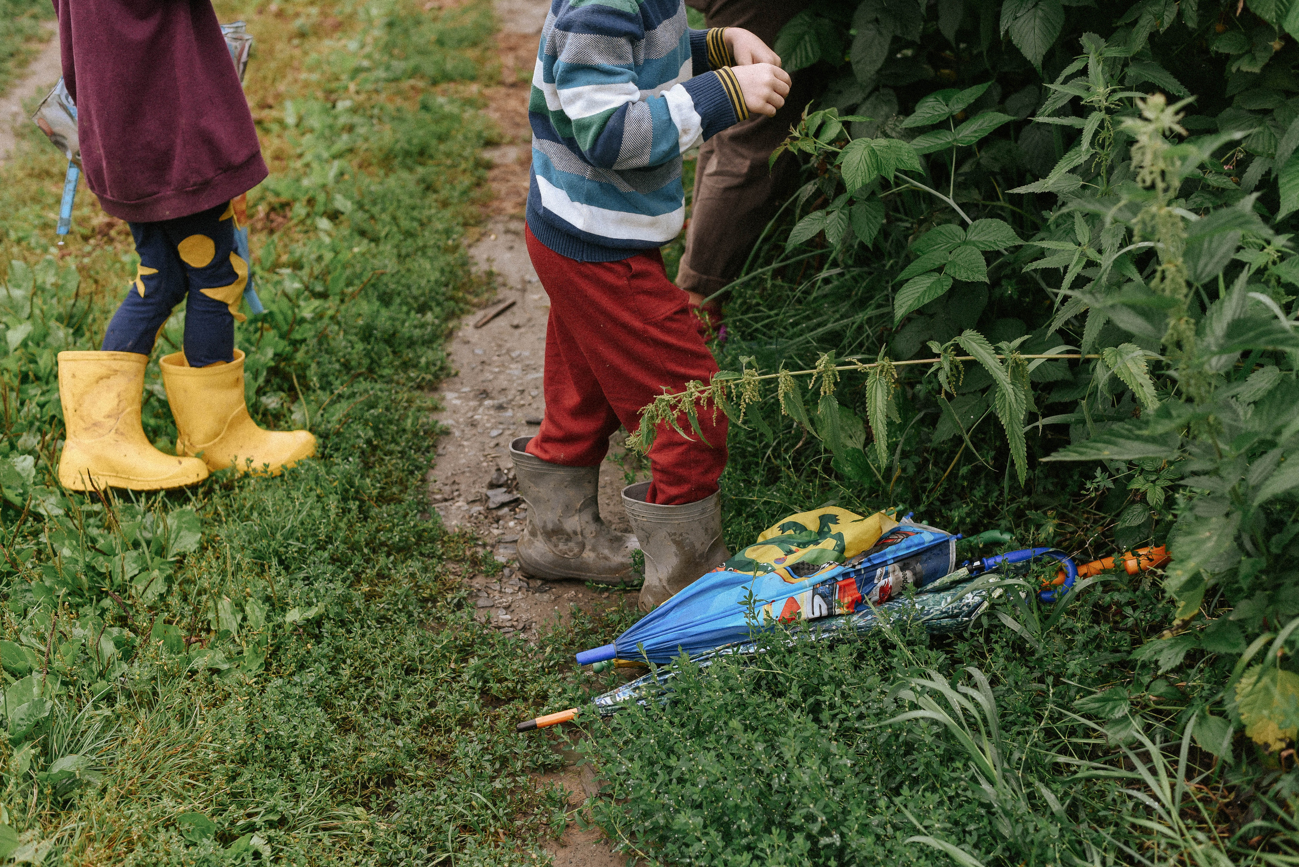 Малина, лужи и поход. Детский и семейный фотограф в Новосибирске Саша Дорошенко