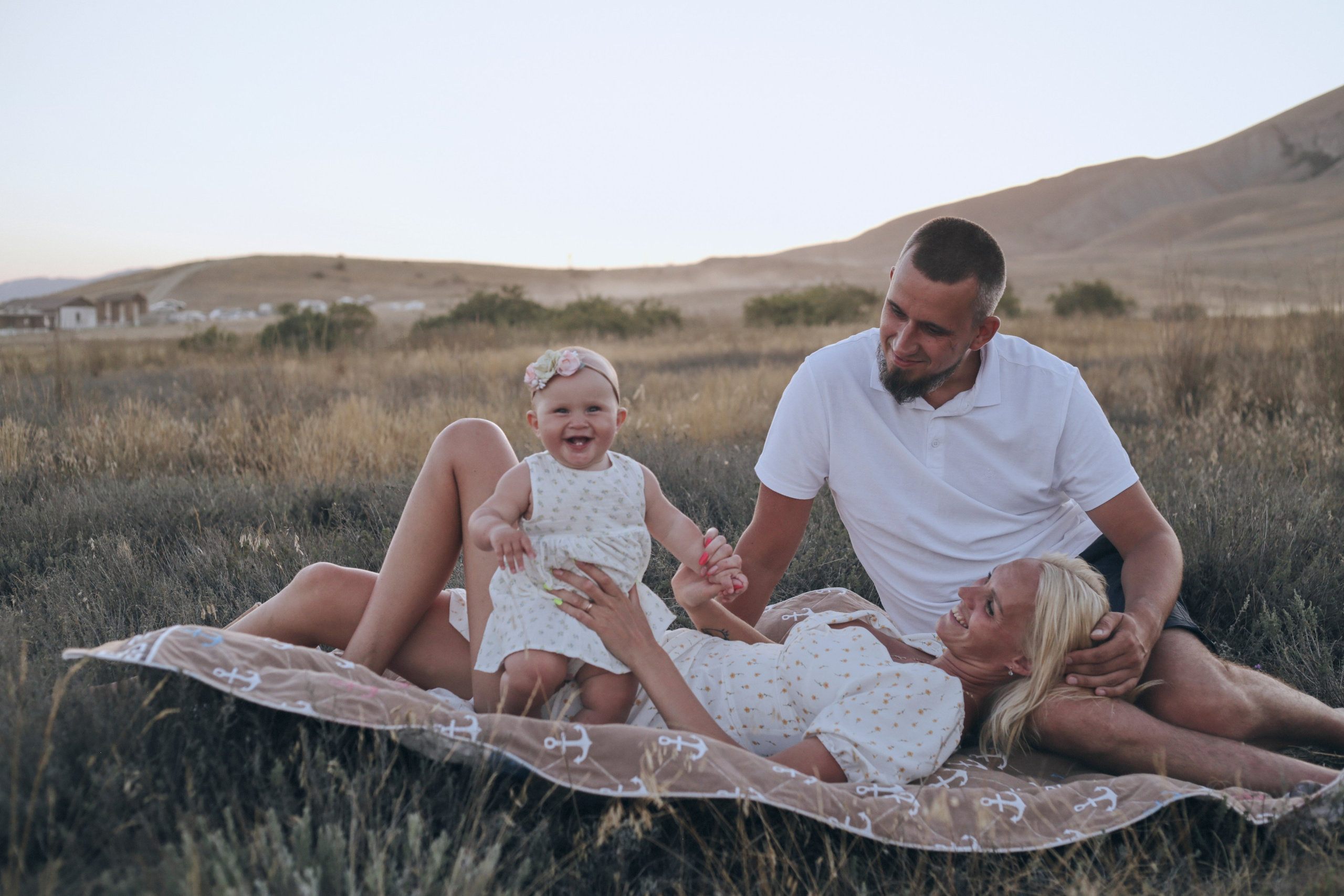 Семейный фотограф Алла Брежнева. Семейный фотограф в Феодосии и по Крыму Брежнева Алла