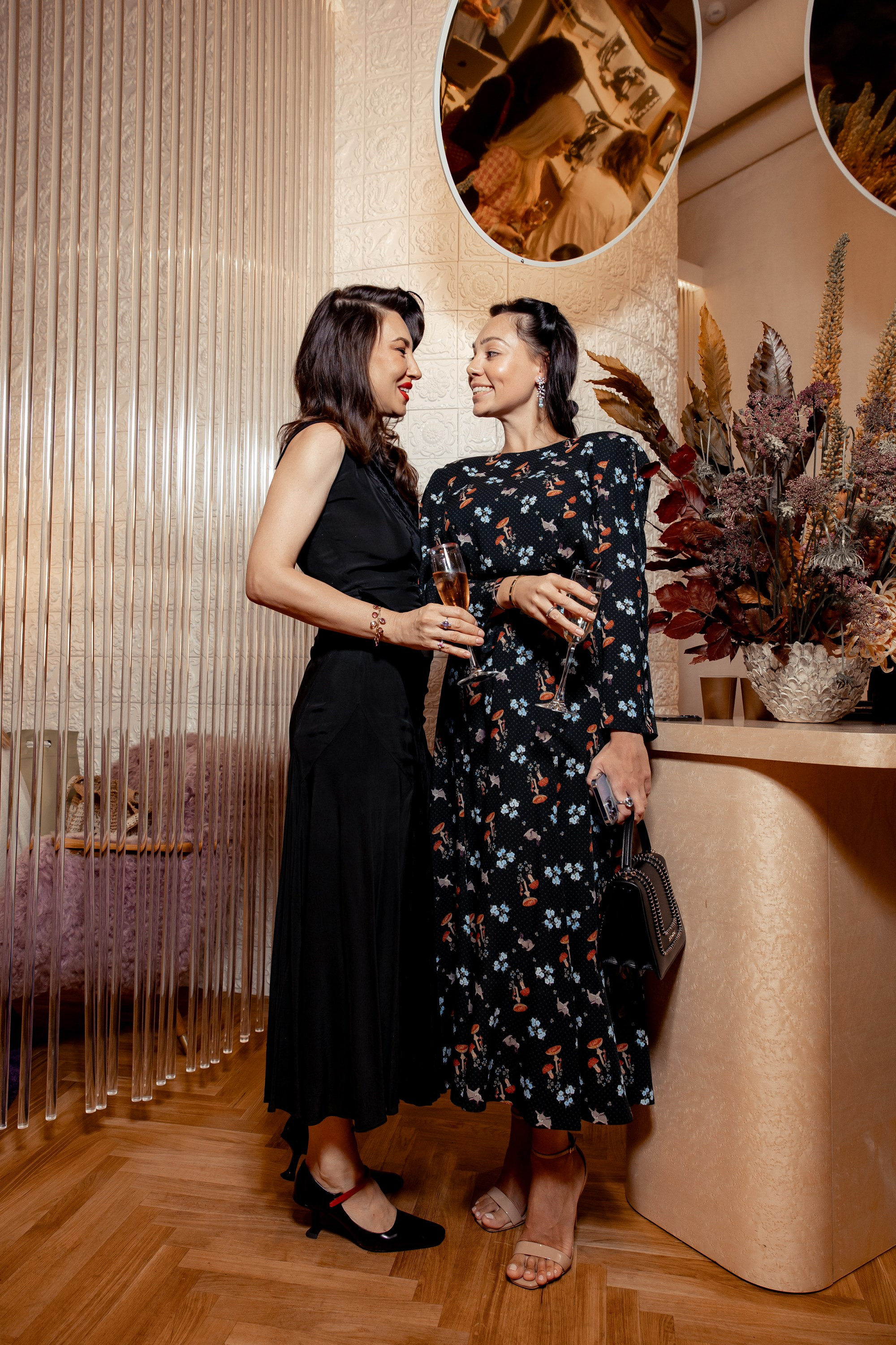 Презентация коллекции цветных драгоценностей в Le Noir. Главная