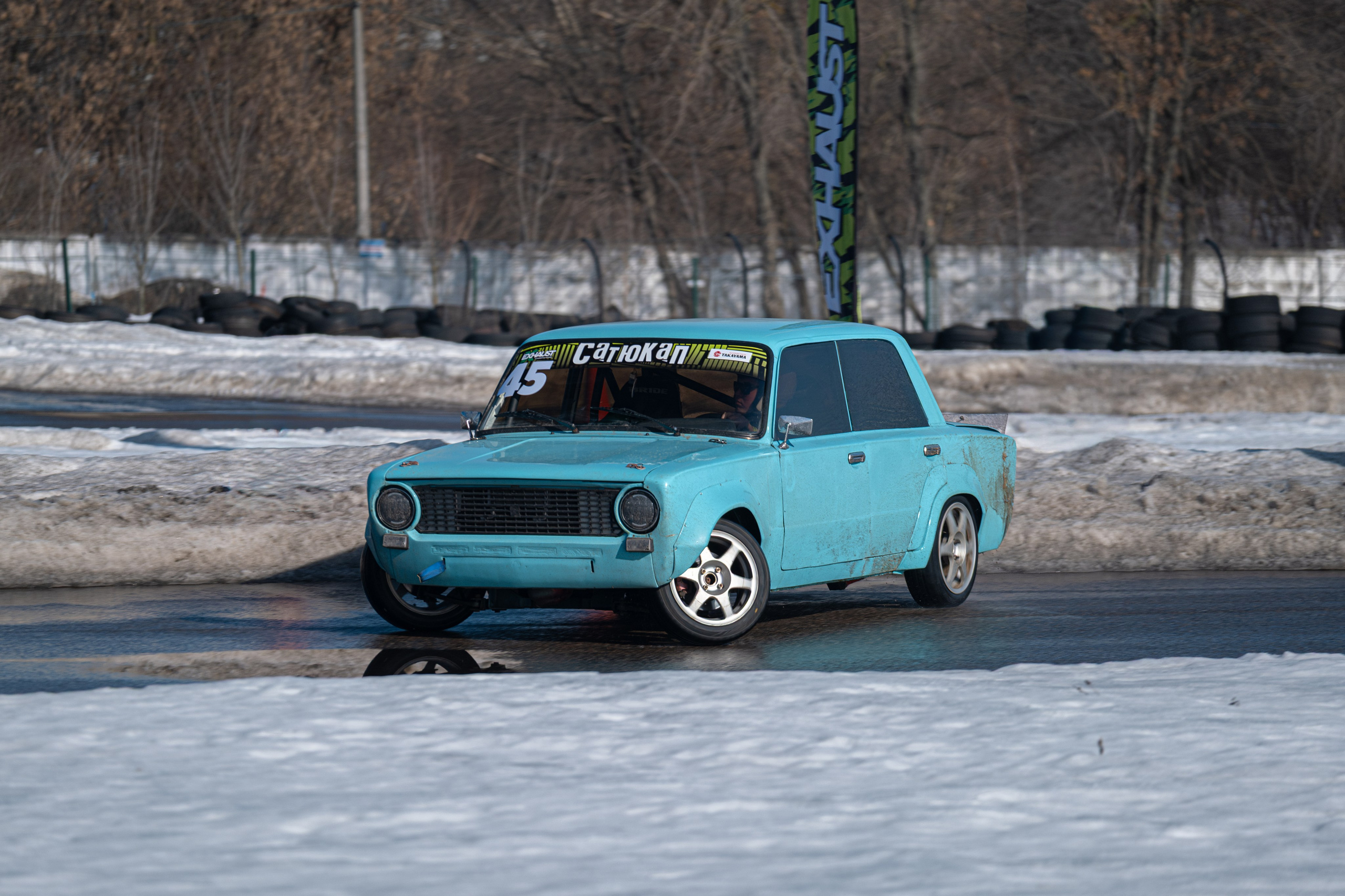 Спортивная автомобильная съемка. Malenkyia