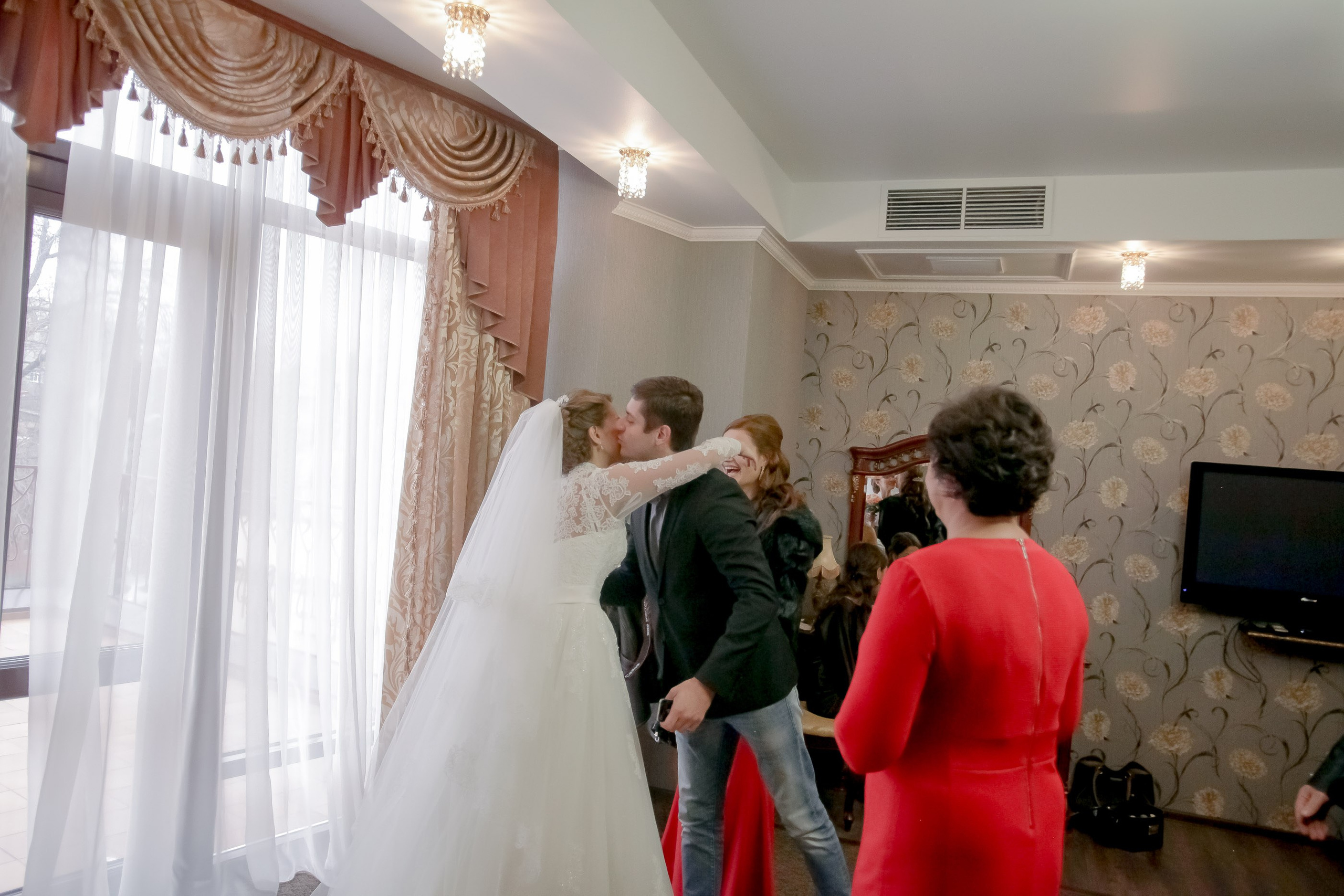 Утро/Morning. Максим Матвийченко и Виктория Басова профессионалы своего дела