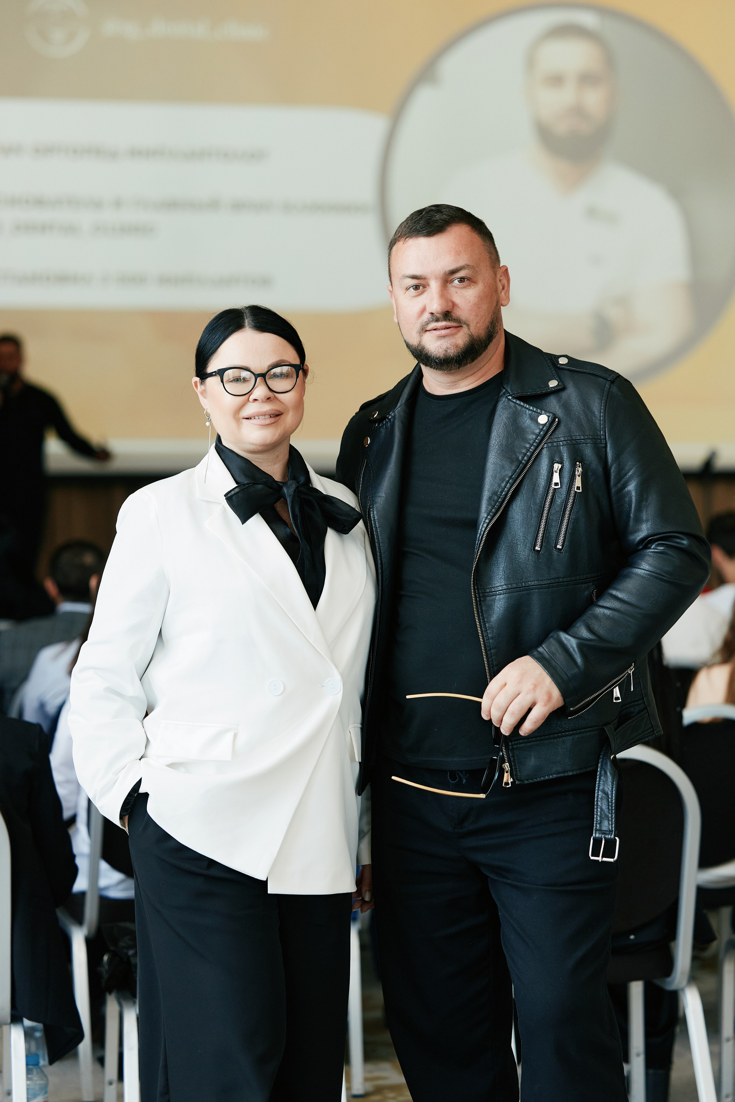 Форум Бизнес-тренды 2025 в Marriott Hotel 28.04. Свадебный репортажный фотограф краснодар максим дремов дрёмов фотосессия студия цена