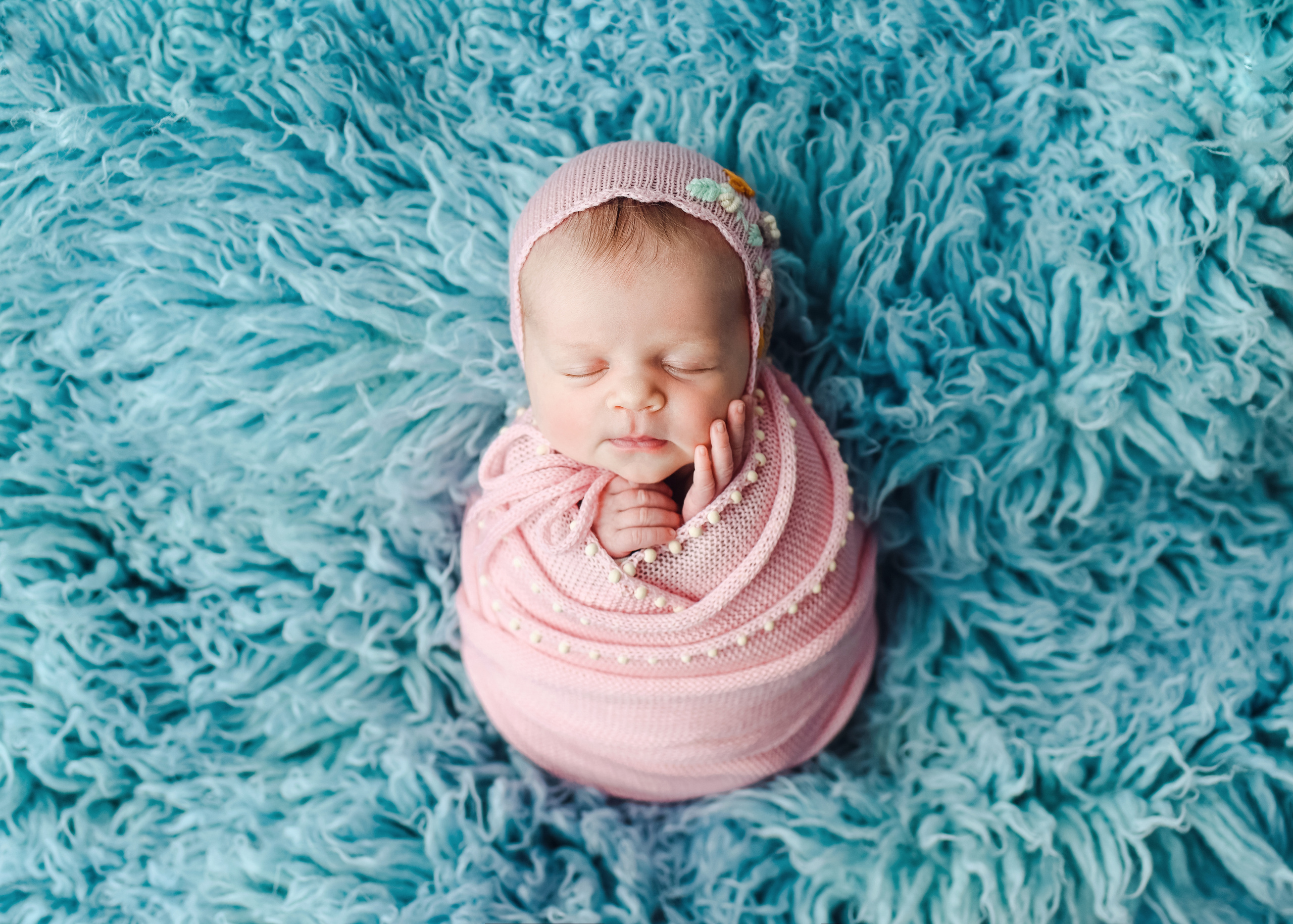 НОВОРОЖДЕННЫЕ. Фотограф новорождённых и беременных в г. Ноябрьск