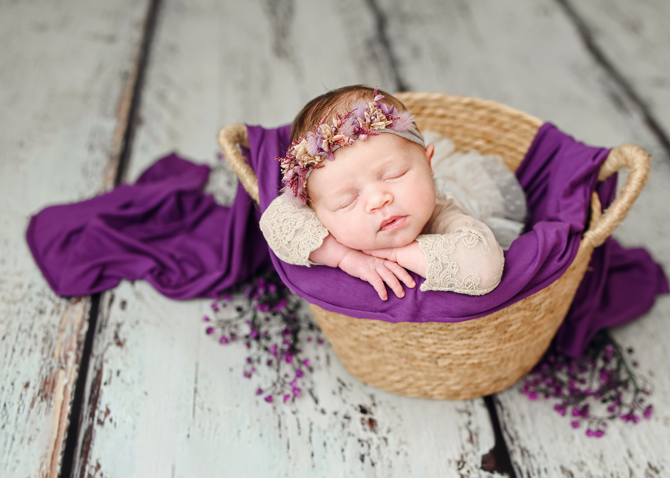 НОВОРОЖДЕННЫЕ. Фотограф новорождённых и беременных в г. Ноябрьск