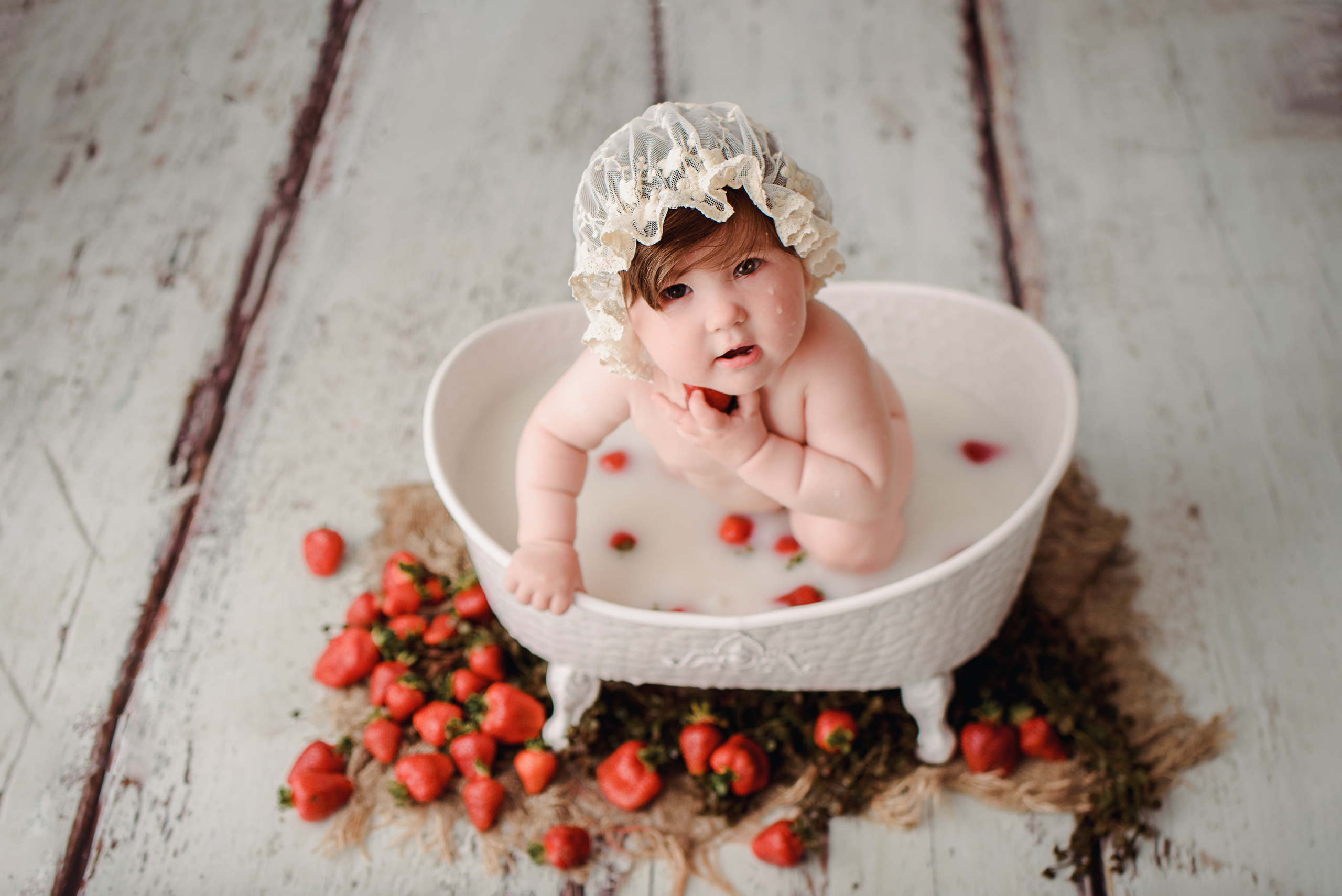 ГОДОВАСИЯ. Фотограф новорождённых и беременных в г. Ноябрьск