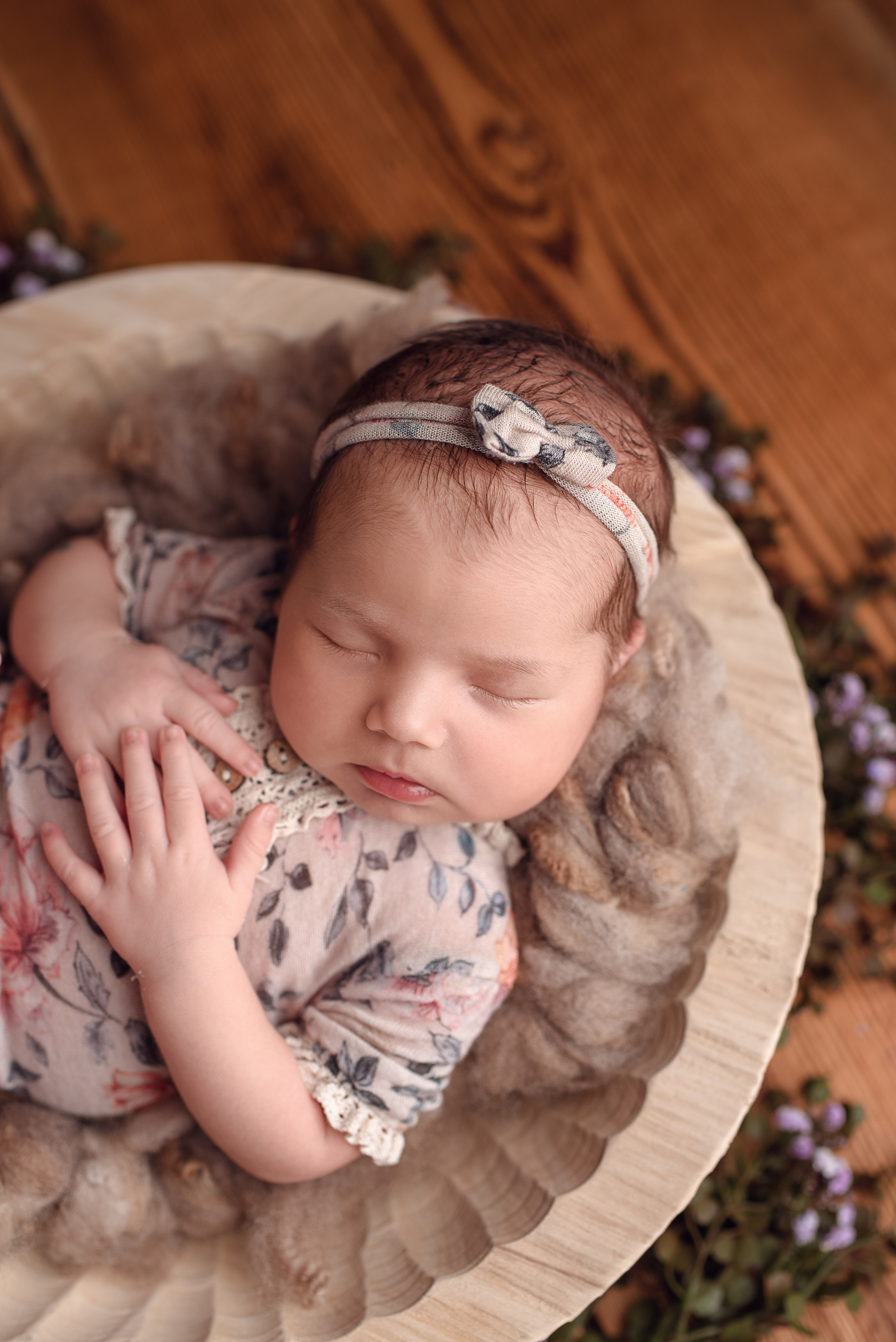 НОВОРОЖДЕННЫЕ. Фотограф новорождённых и беременных в г. Ноябрьск