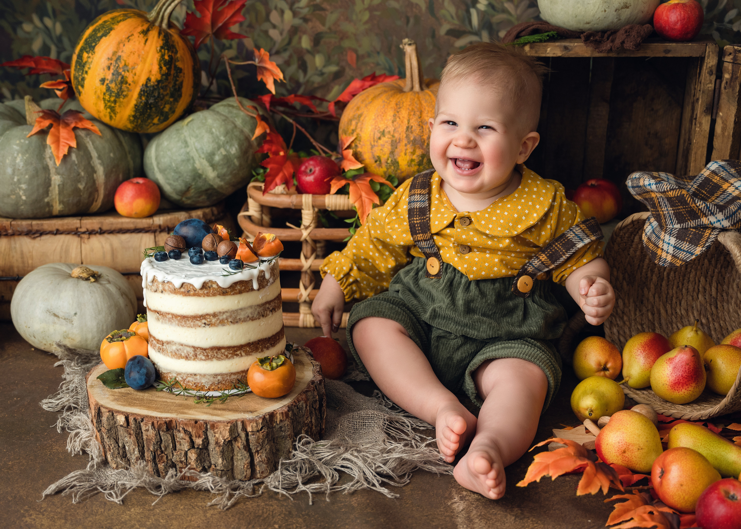 ГОДОВАСИЯ. Фотограф новорождённых и беременных в г. Ноябрьск